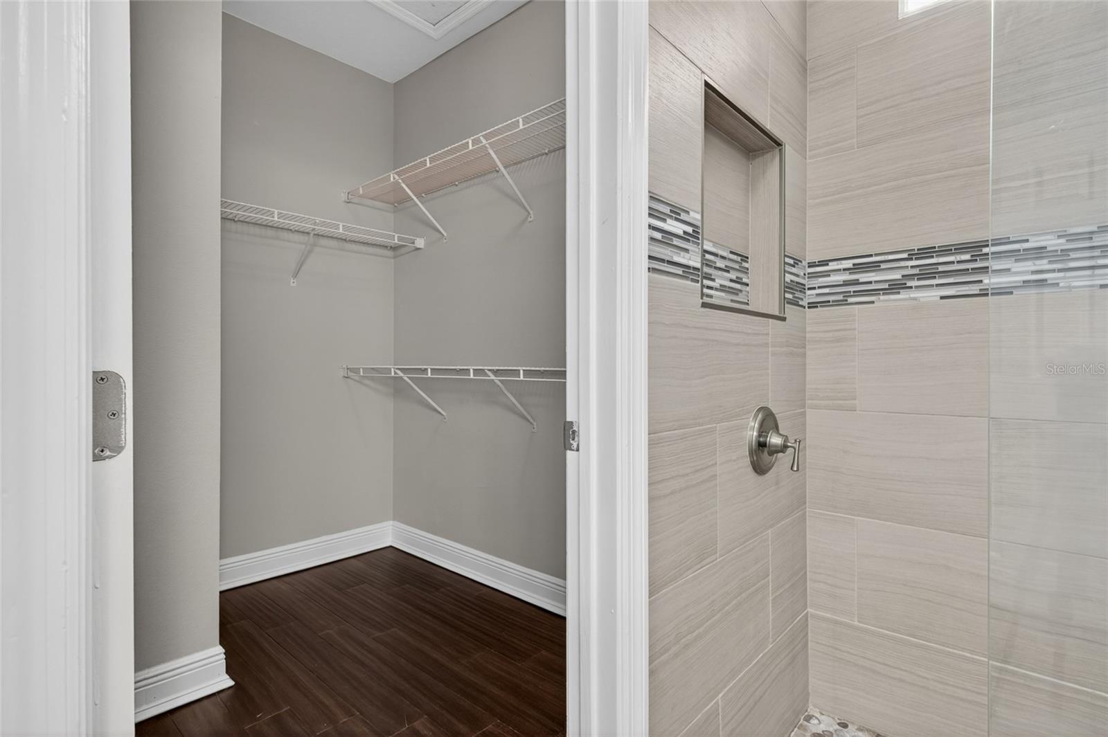 Image 15 of 57 For 501 Knights Run Avenue 4102