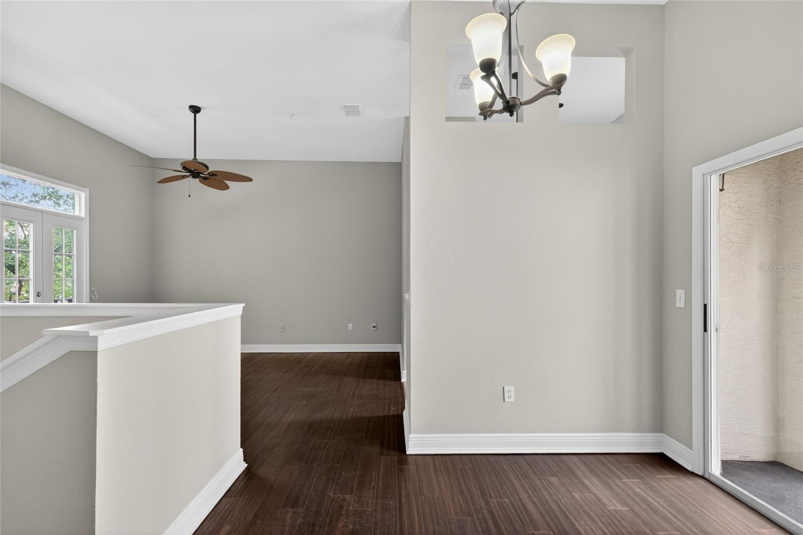 Image 25 of 57 For 501 Knights Run Avenue 4102