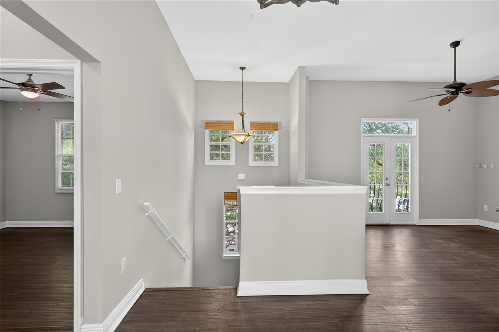 Image 28 of 57 For 501 Knights Run Avenue 4102