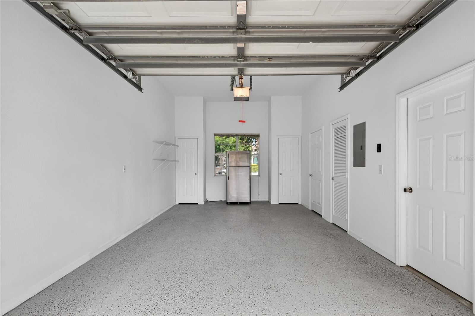 Image 30 of 57 For 501 Knights Run Avenue 4102