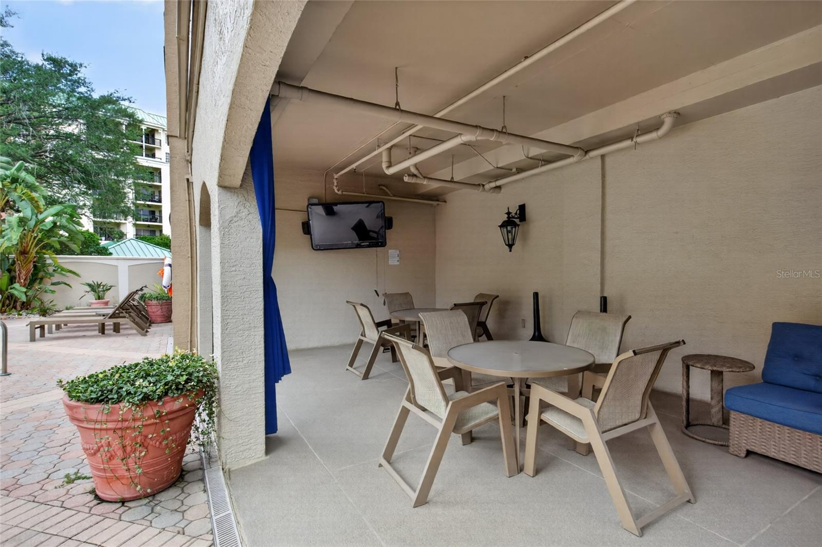 Image 36 of 57 For 501 Knights Run Avenue 4102