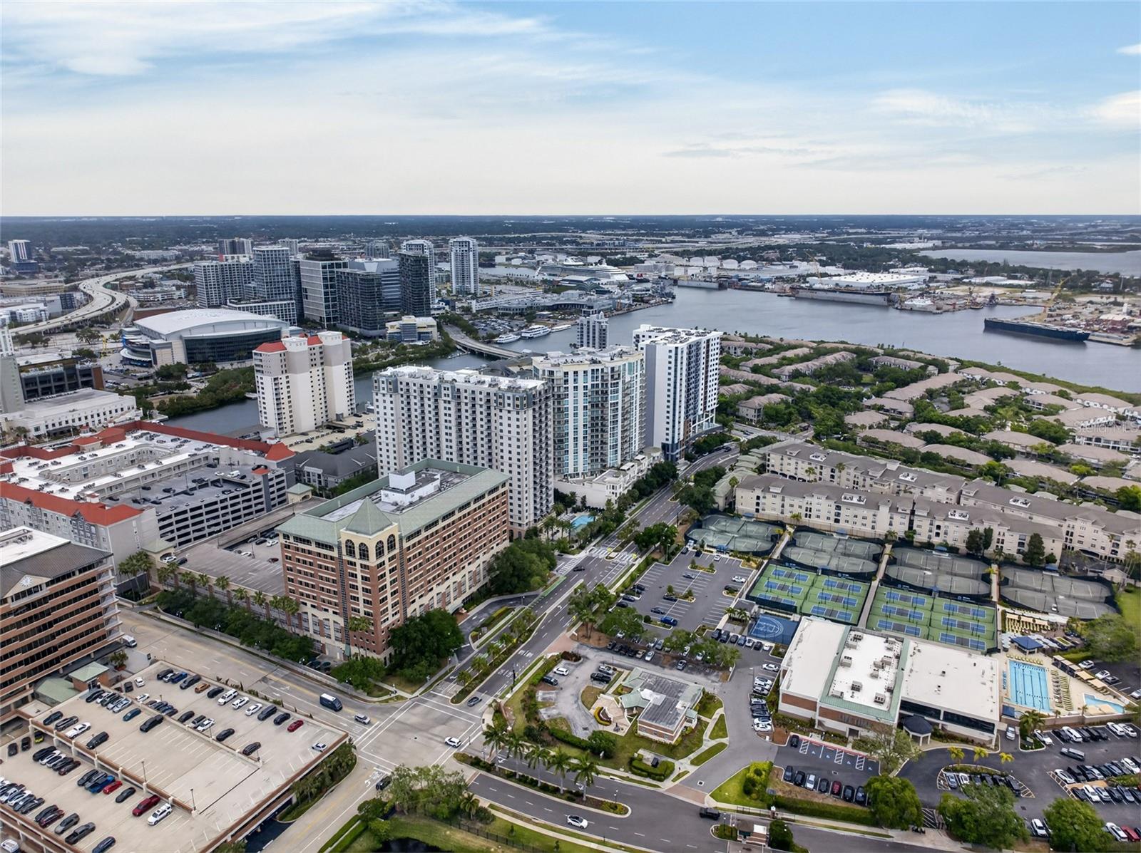 Image 49 of 57 For 501 Knights Run Avenue 4102