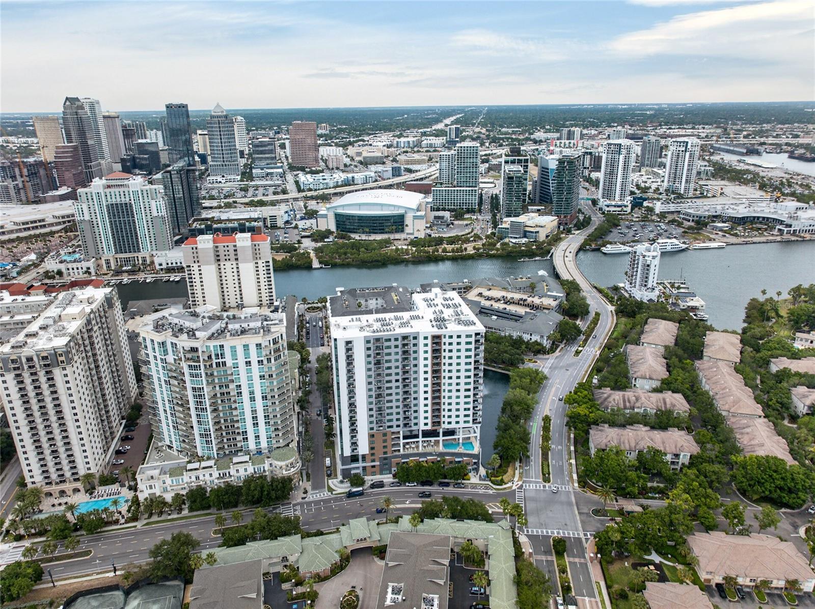 Image 54 of 57 For 501 Knights Run Avenue 4102