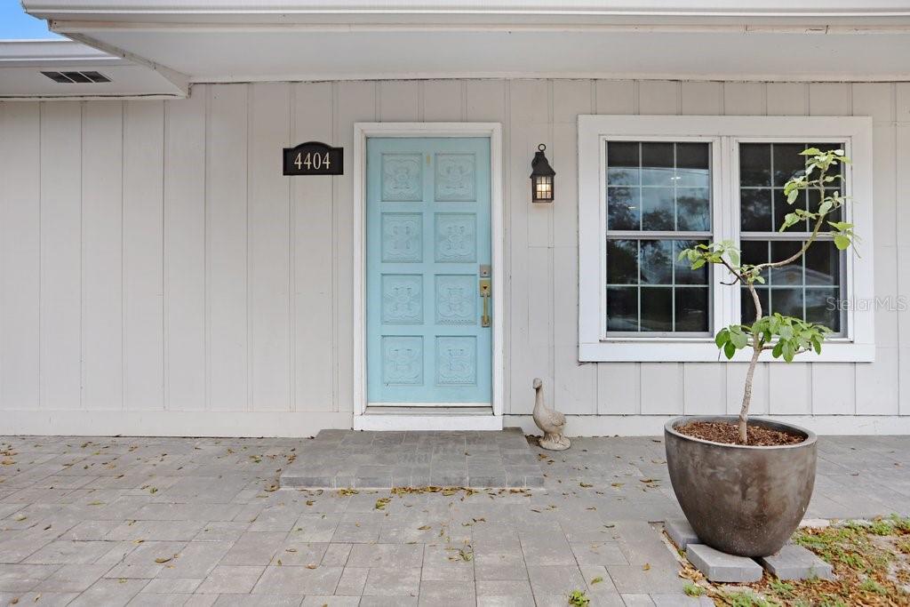 Image 12 of 47 For 4404 Wisconsin Avenue