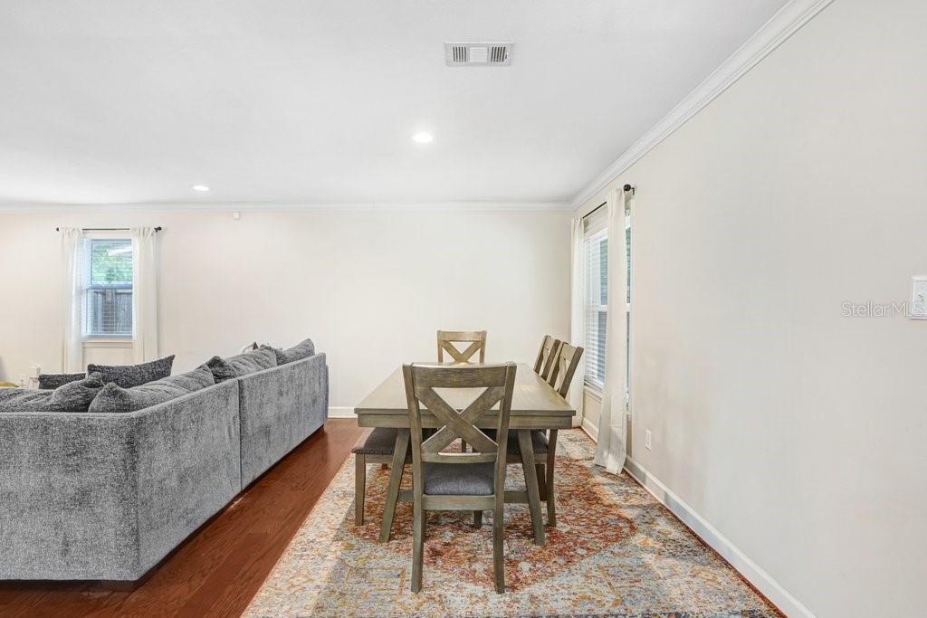 Image 22 of 47 For 4404 Wisconsin Avenue