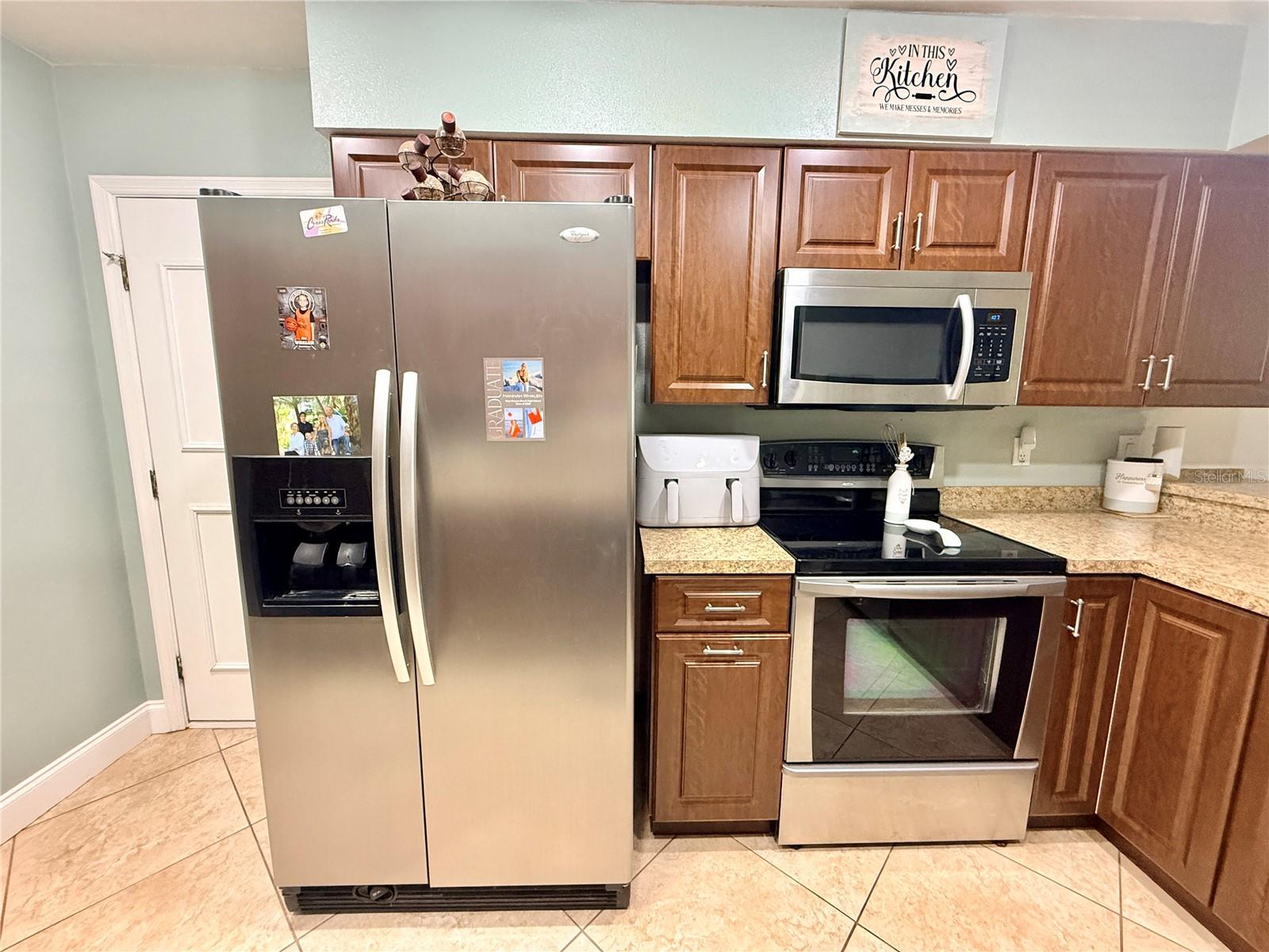 Image 30 of 49 For 1046 Samms Avenue