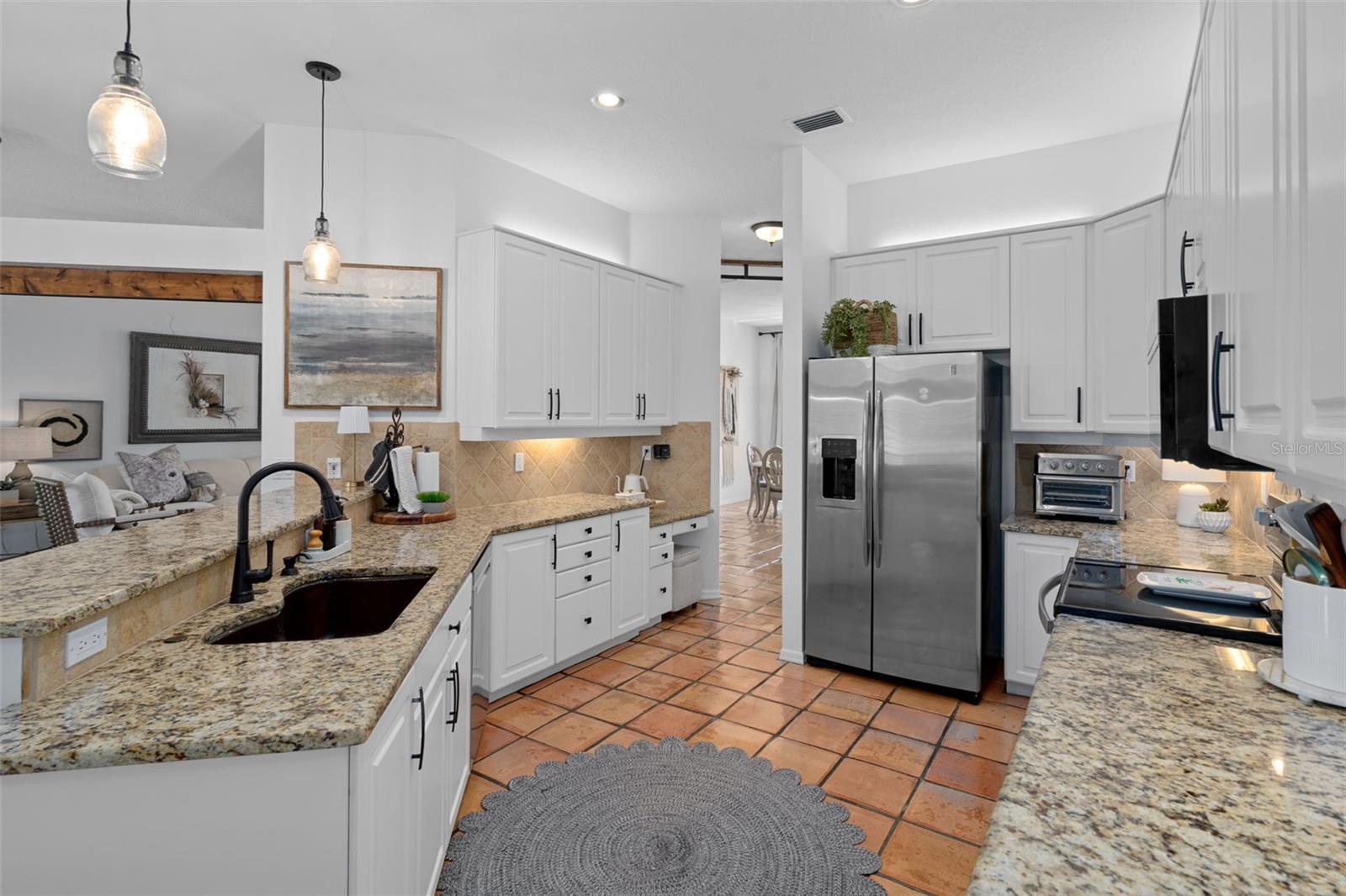 Image 16 of 50 For 7127 Auburn Lane