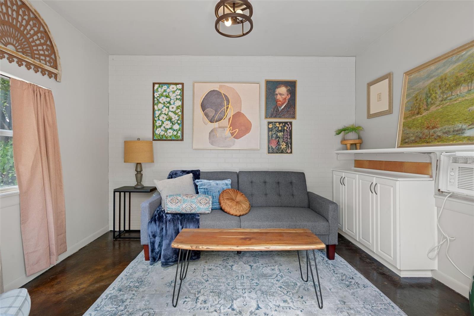 Image 43 of 50 For 7127 Auburn Lane