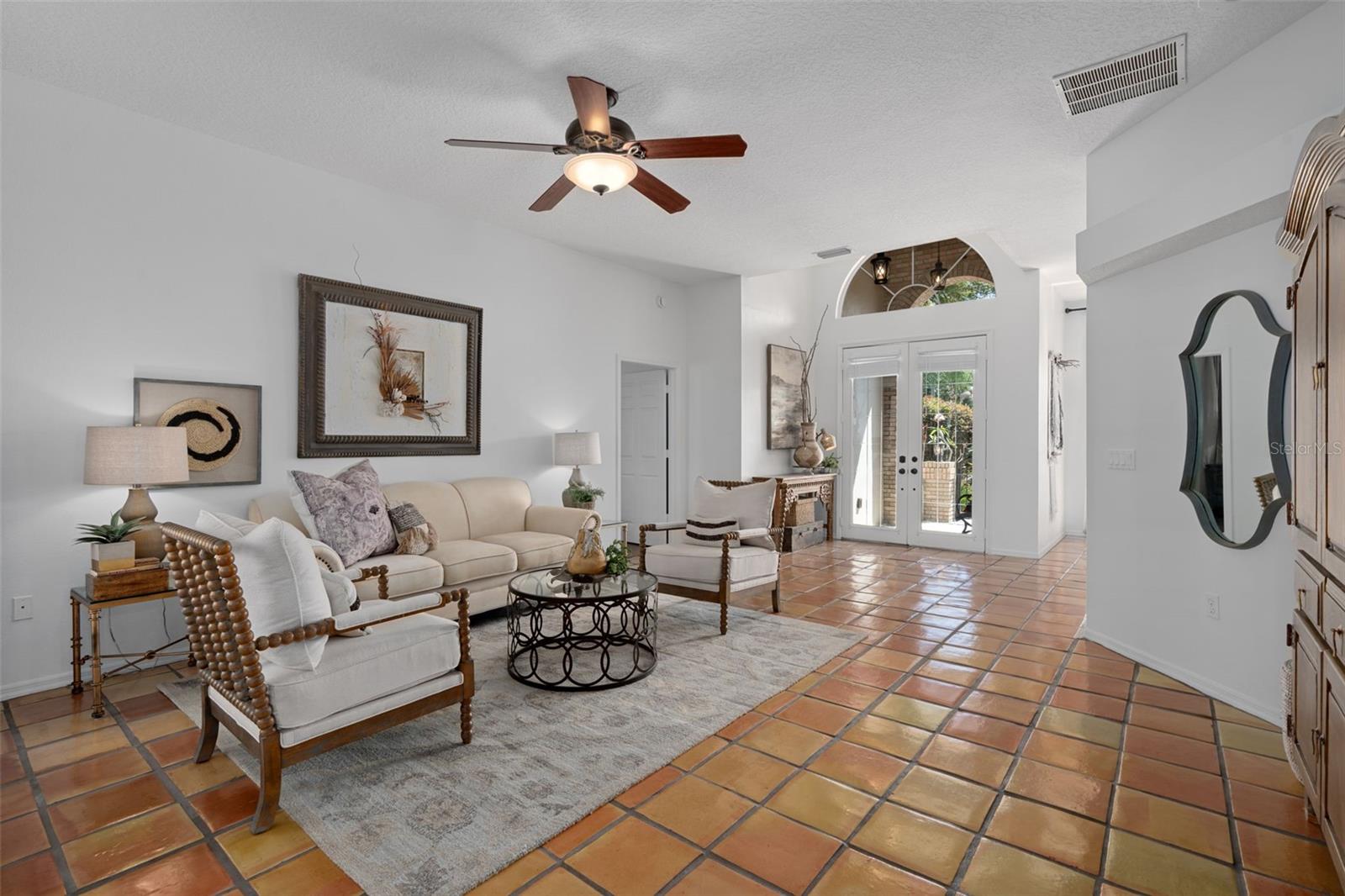 Image 5 of 50 For 7127 Auburn Lane