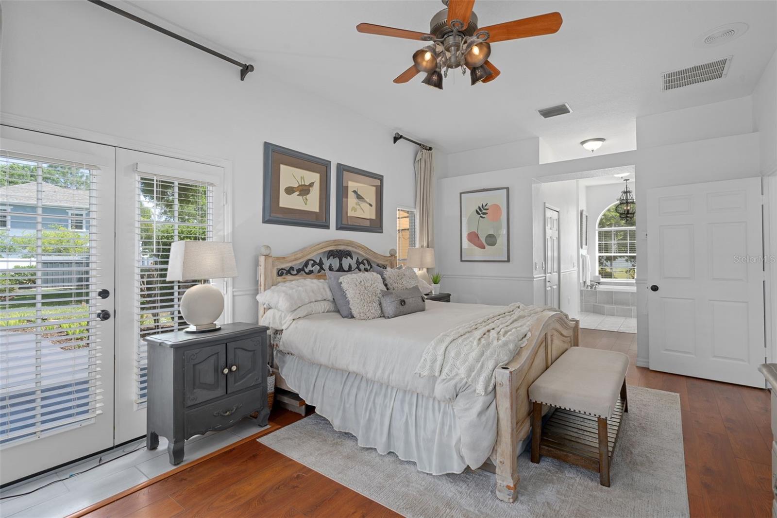 Image 8 of 50 For 7127 Auburn Lane