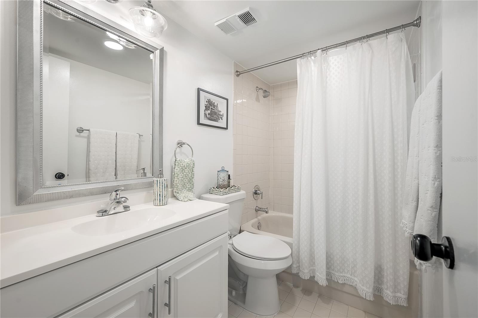 Image 16 of 28 For 2424 Tampa Bay Boulevard M104