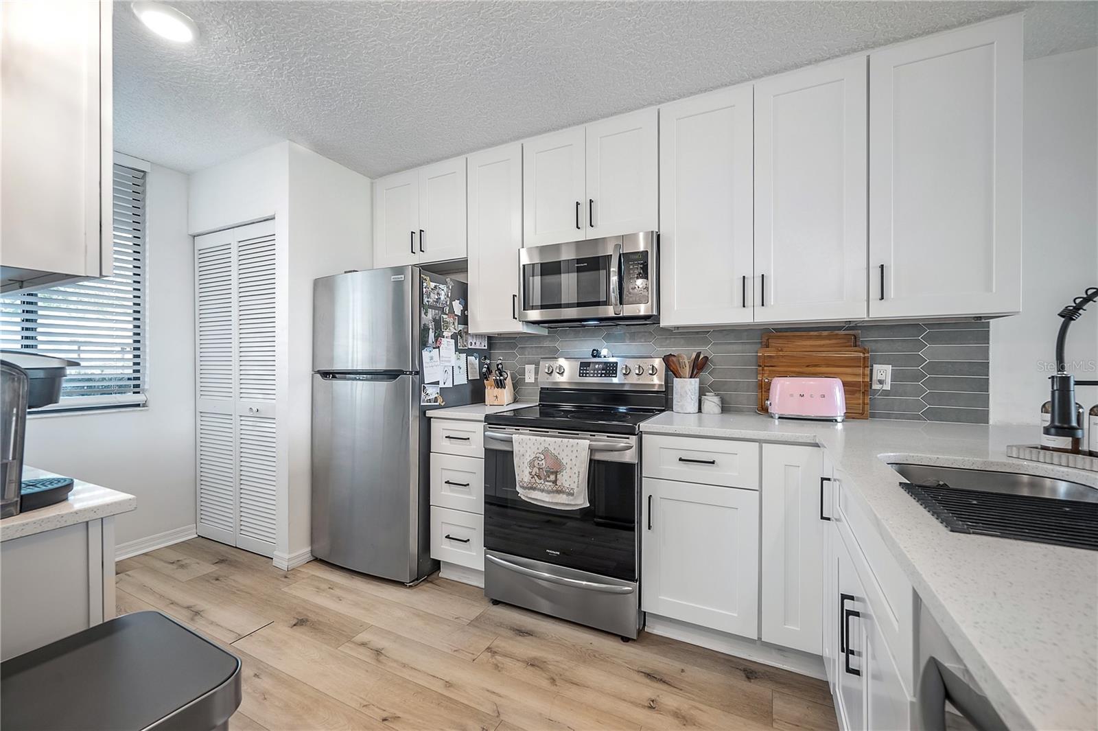 Image 4 of 28 For 2424 Tampa Bay Boulevard M104