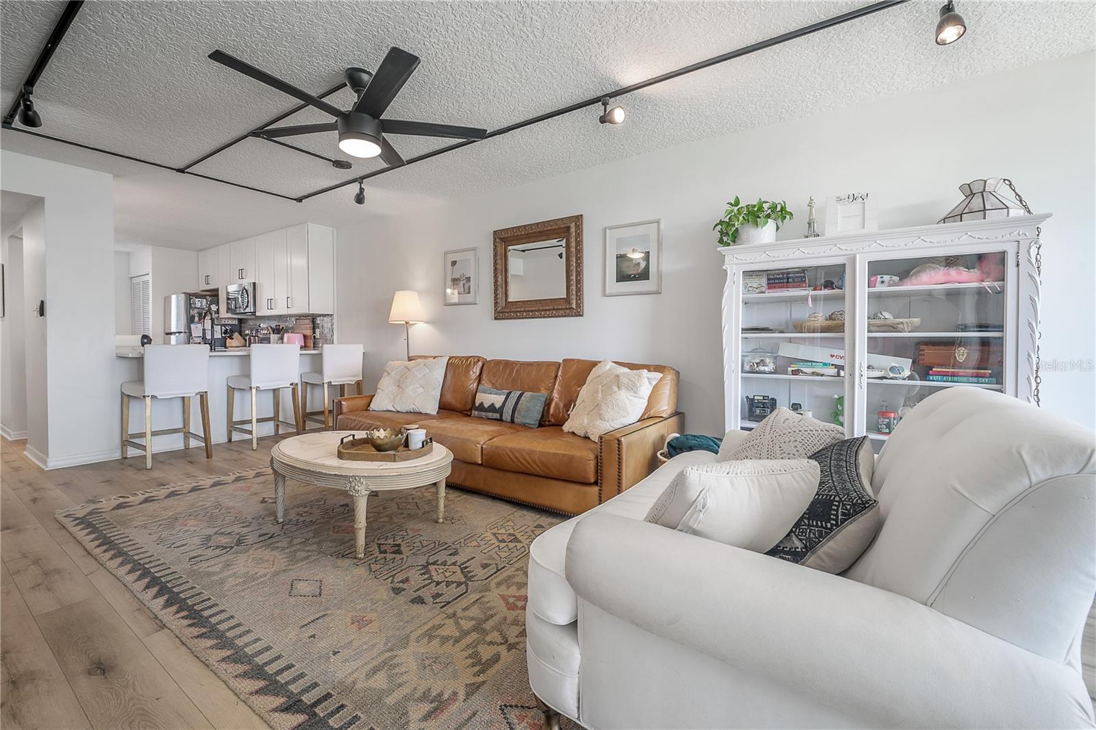 Image 7 of 28 For 2424 Tampa Bay Boulevard M104