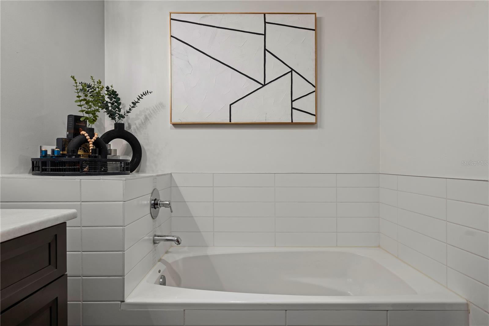 Image 35 of 72 For 111 12th Street 1306