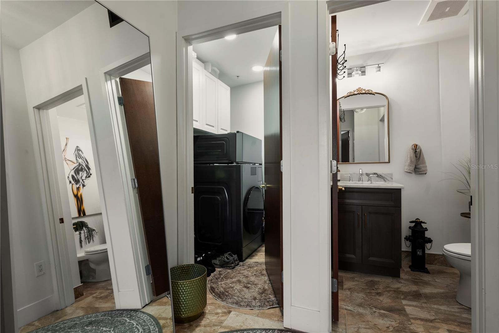 Image 43 of 72 For 111 12th Street 1306