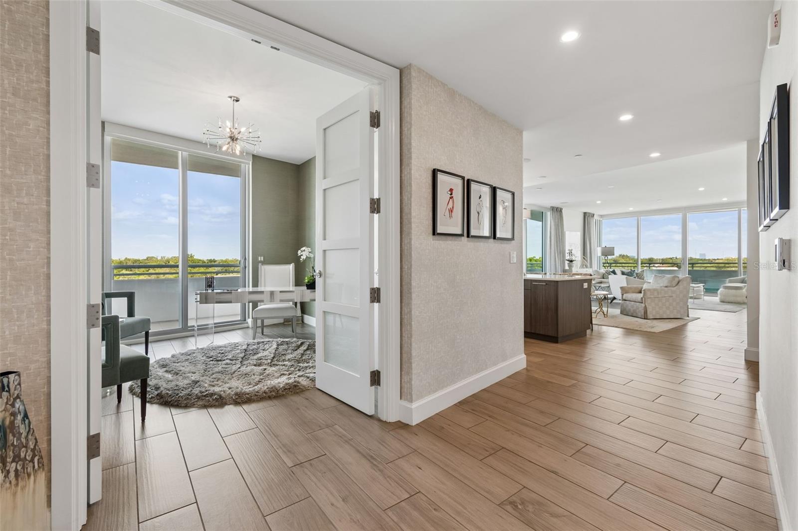 Image 10 of 98 For 3401 Bayshore Boulevard 504
