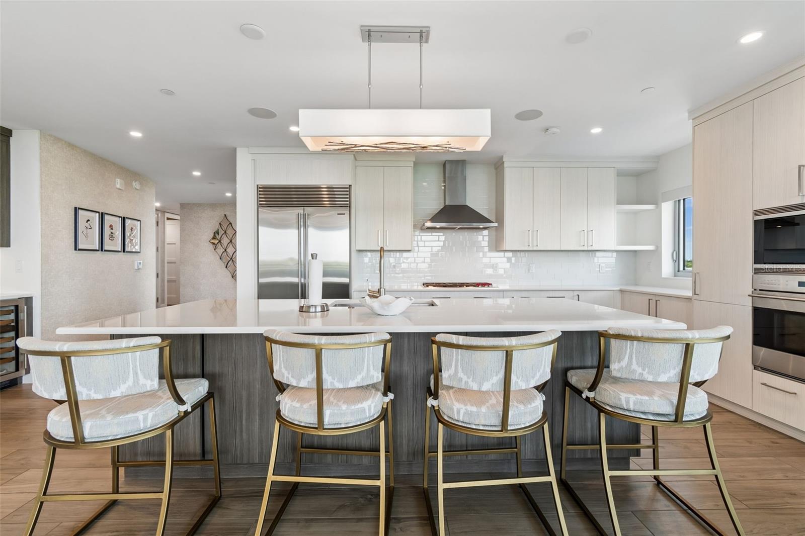 Image 19 of 98 For 3401 Bayshore Boulevard 504