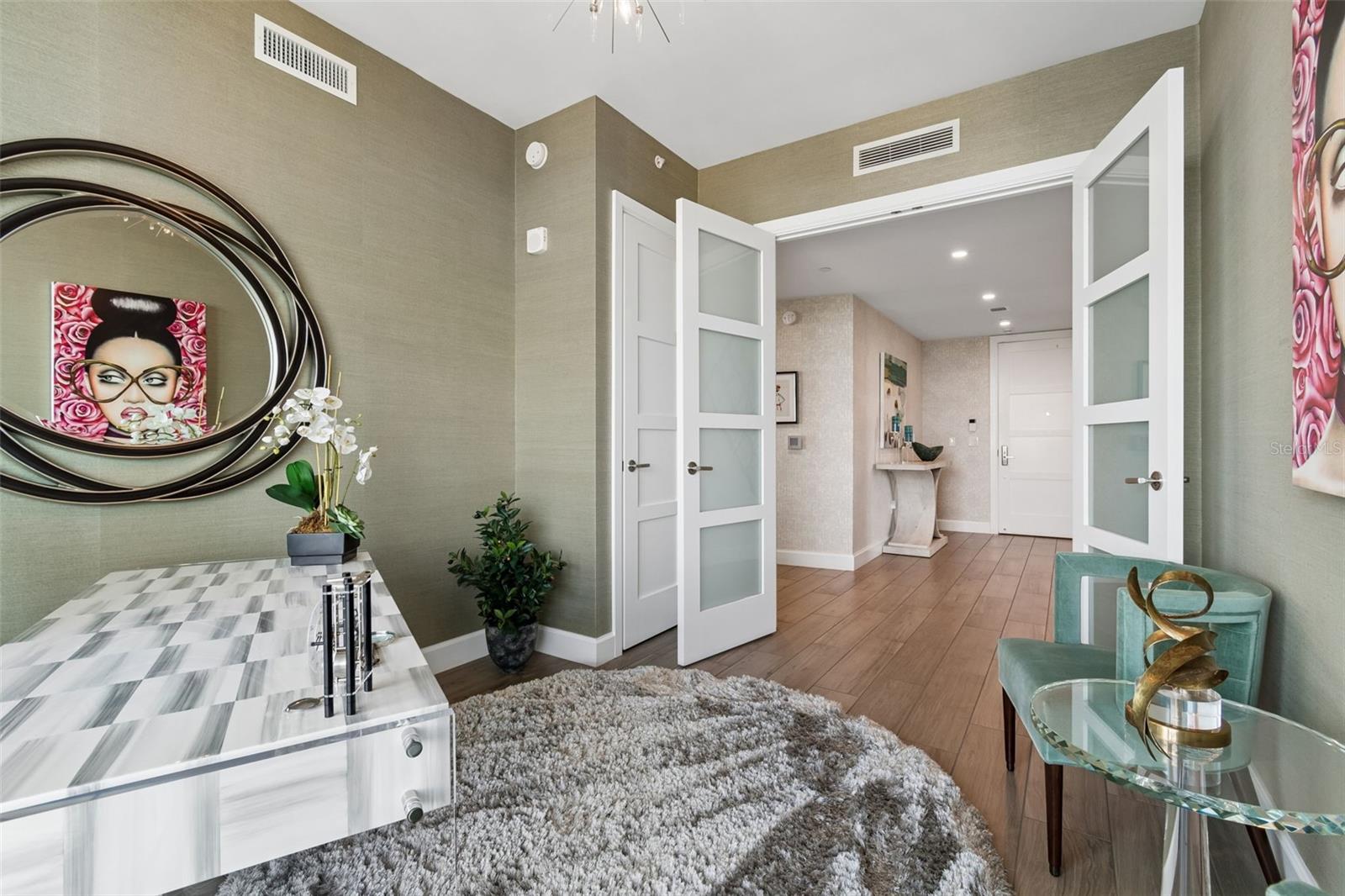 Image 55 of 98 For 3401 Bayshore Boulevard 504