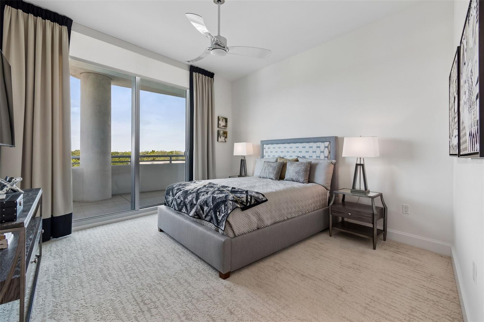 Image 63 of 98 For 3401 Bayshore Boulevard 504