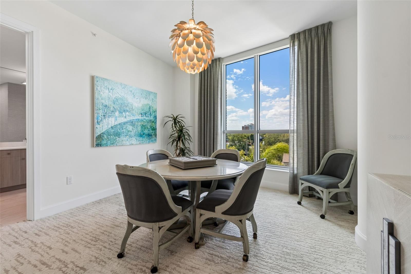 Image 69 of 98 For 3401 Bayshore Boulevard 504