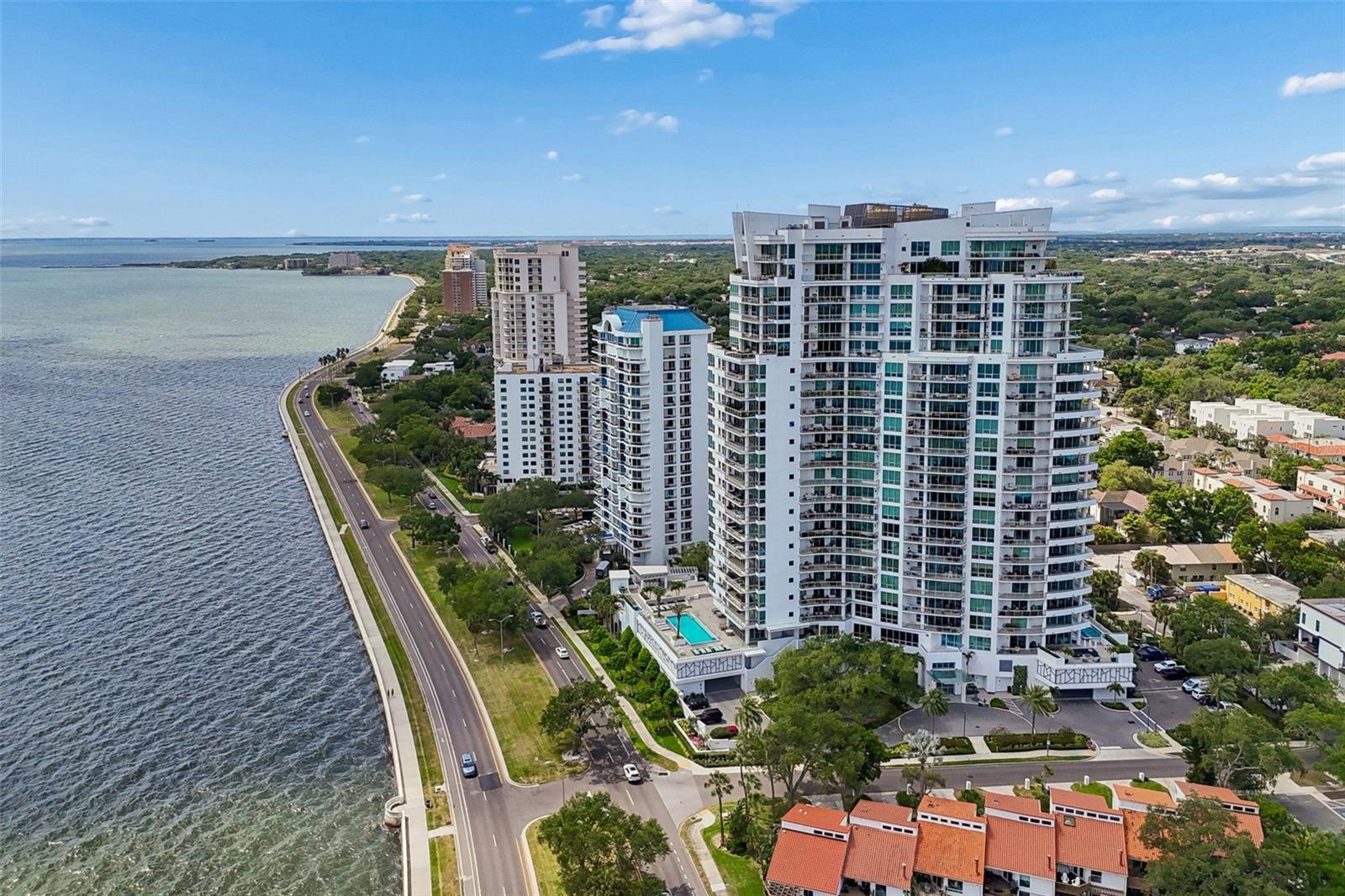 Image 91 of 98 For 3401 Bayshore Boulevard 504