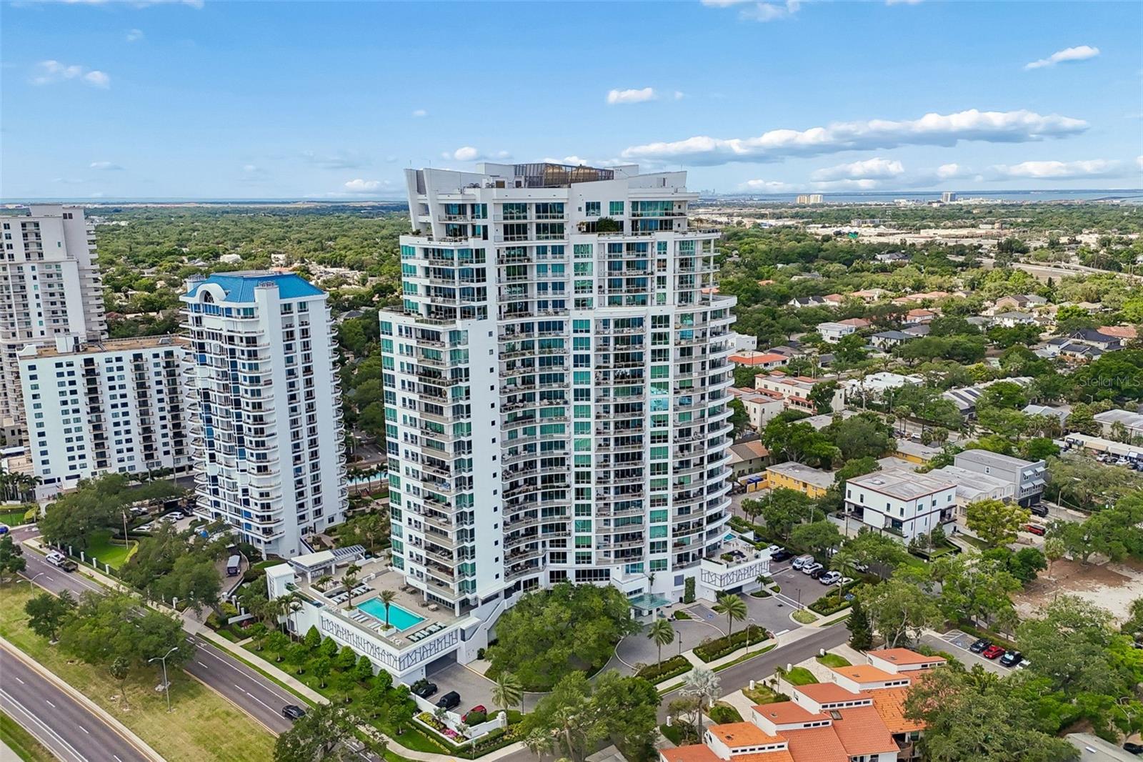 Image 93 of 98 For 3401 Bayshore Boulevard 504