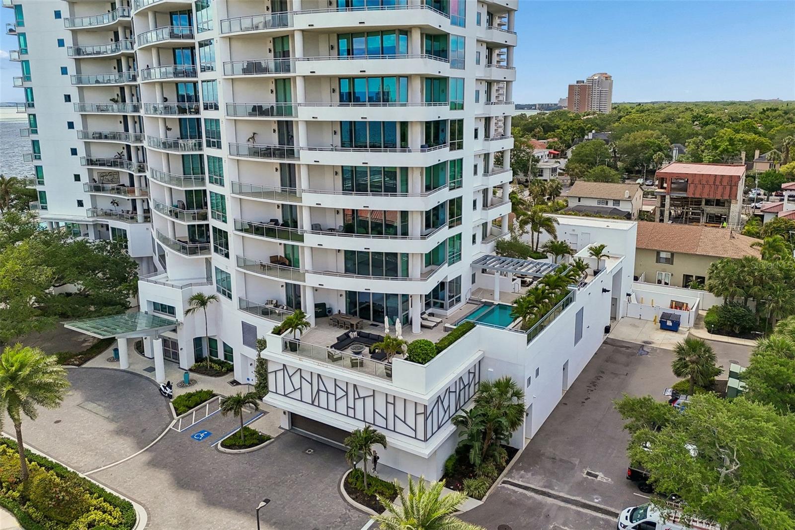 Image 96 of 98 For 3401 Bayshore Boulevard 504