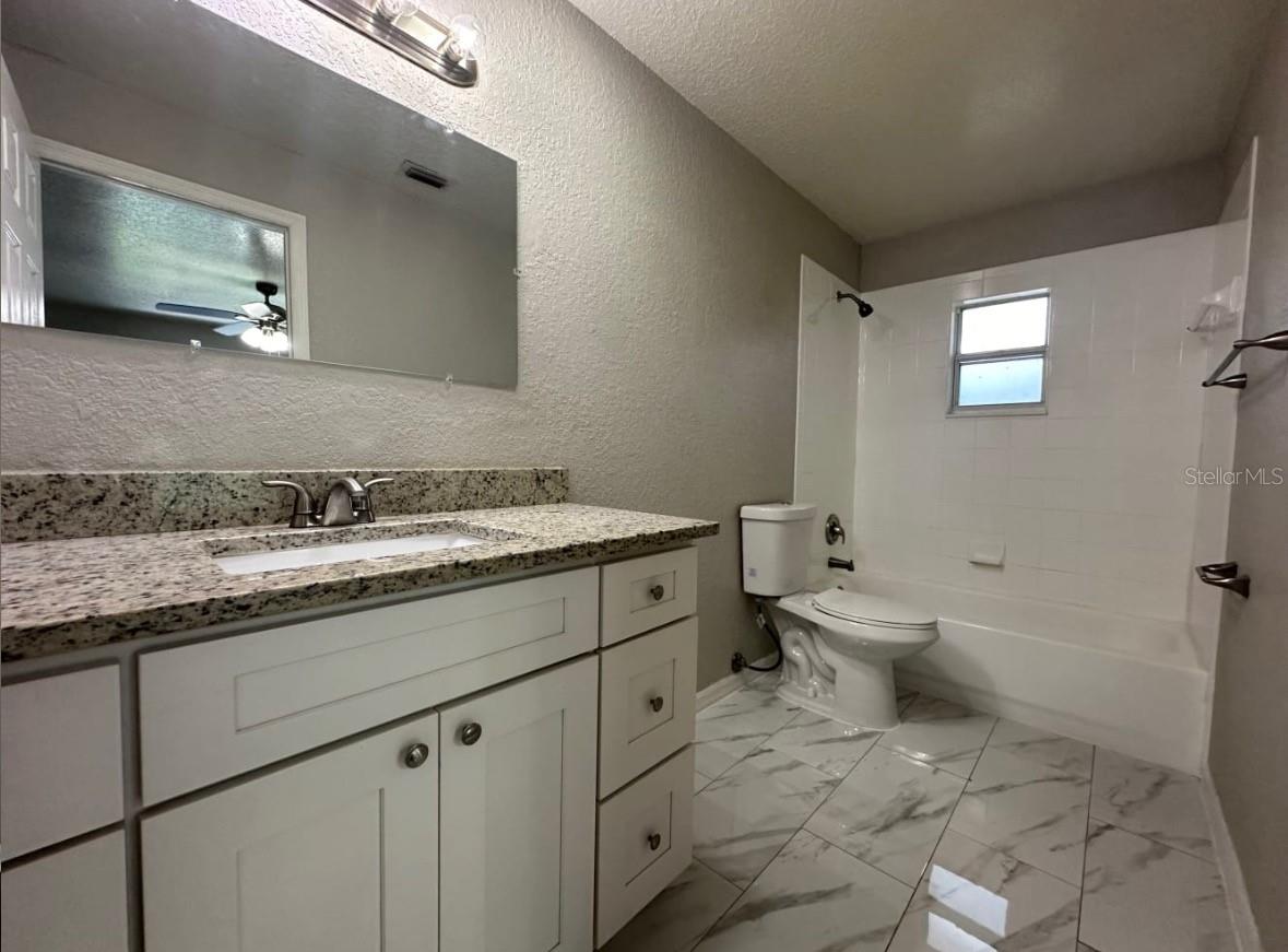 Image 11 of 12 For 9725 Fox Hollow Road