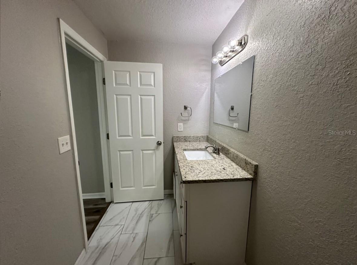 Image 12 of 12 For 9725 Fox Hollow Road