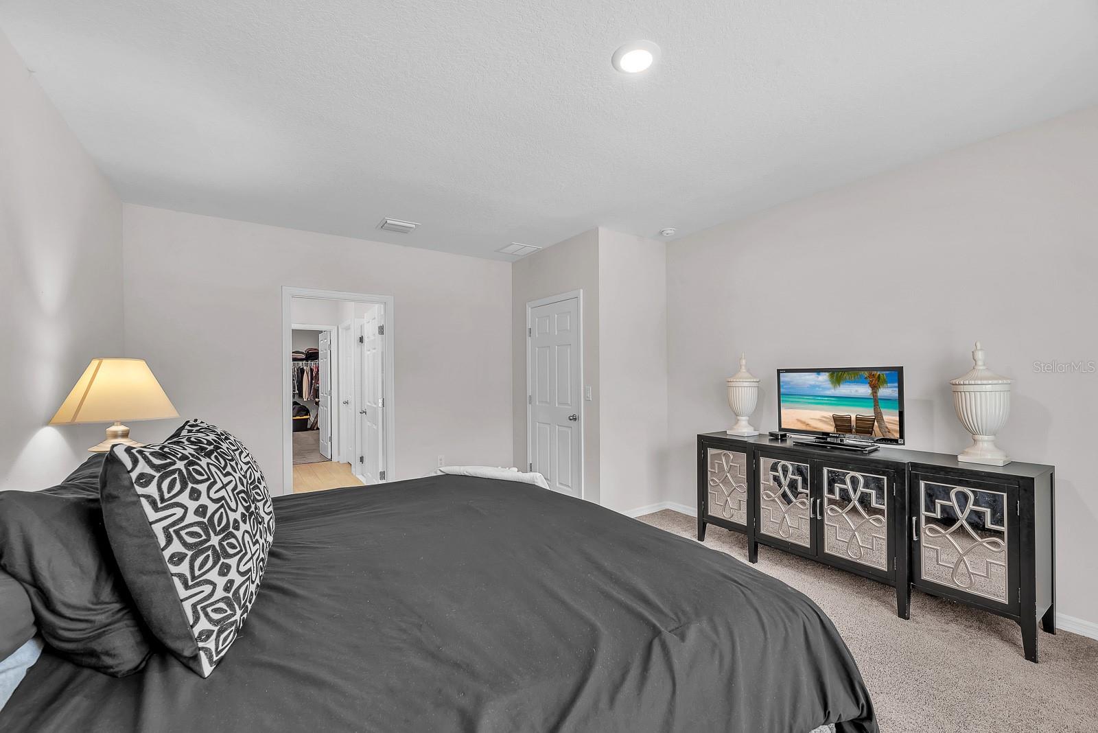 Image 16 of 46 For 12952 Wellspring Drive