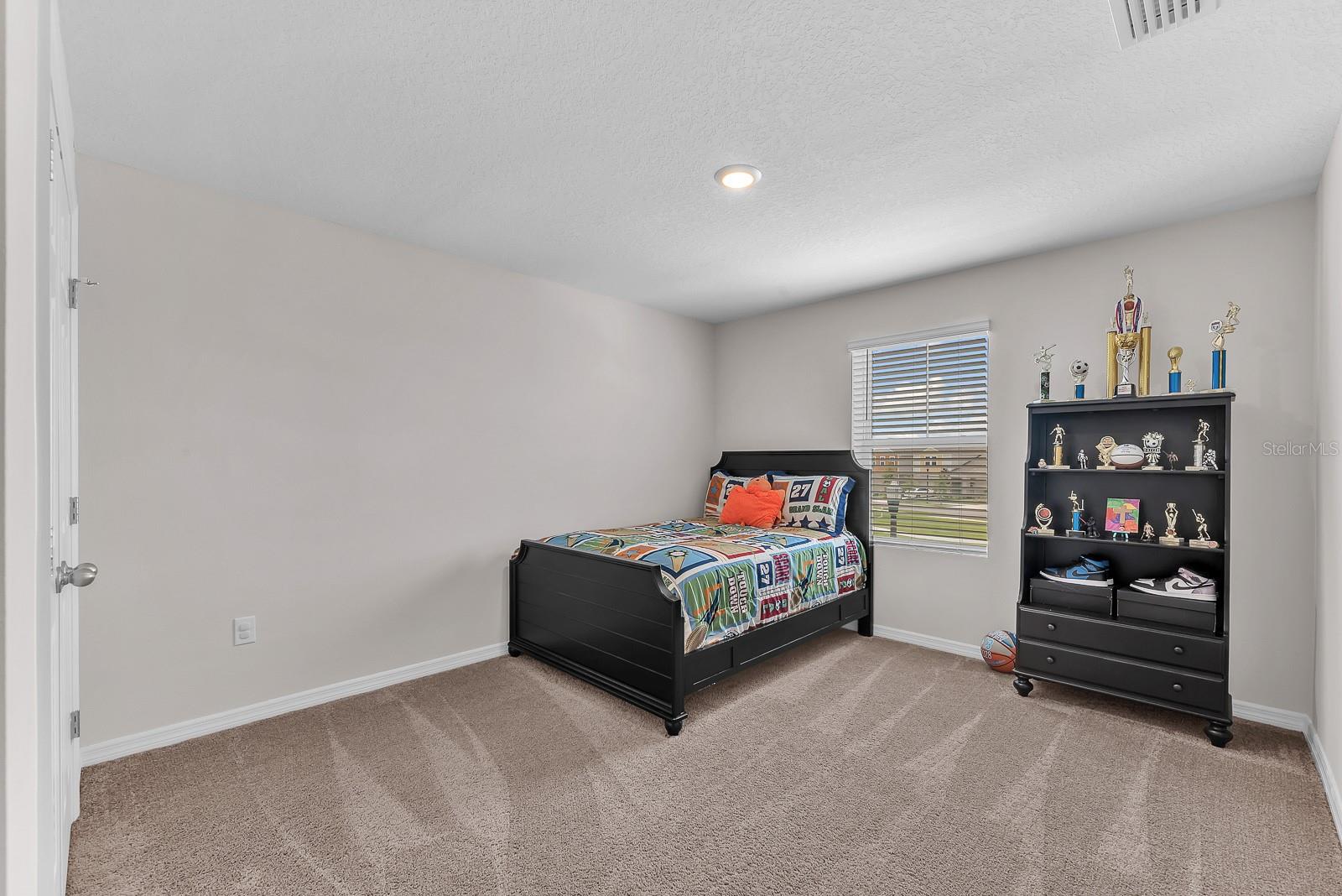 Image 25 of 46 For 12952 Wellspring Drive
