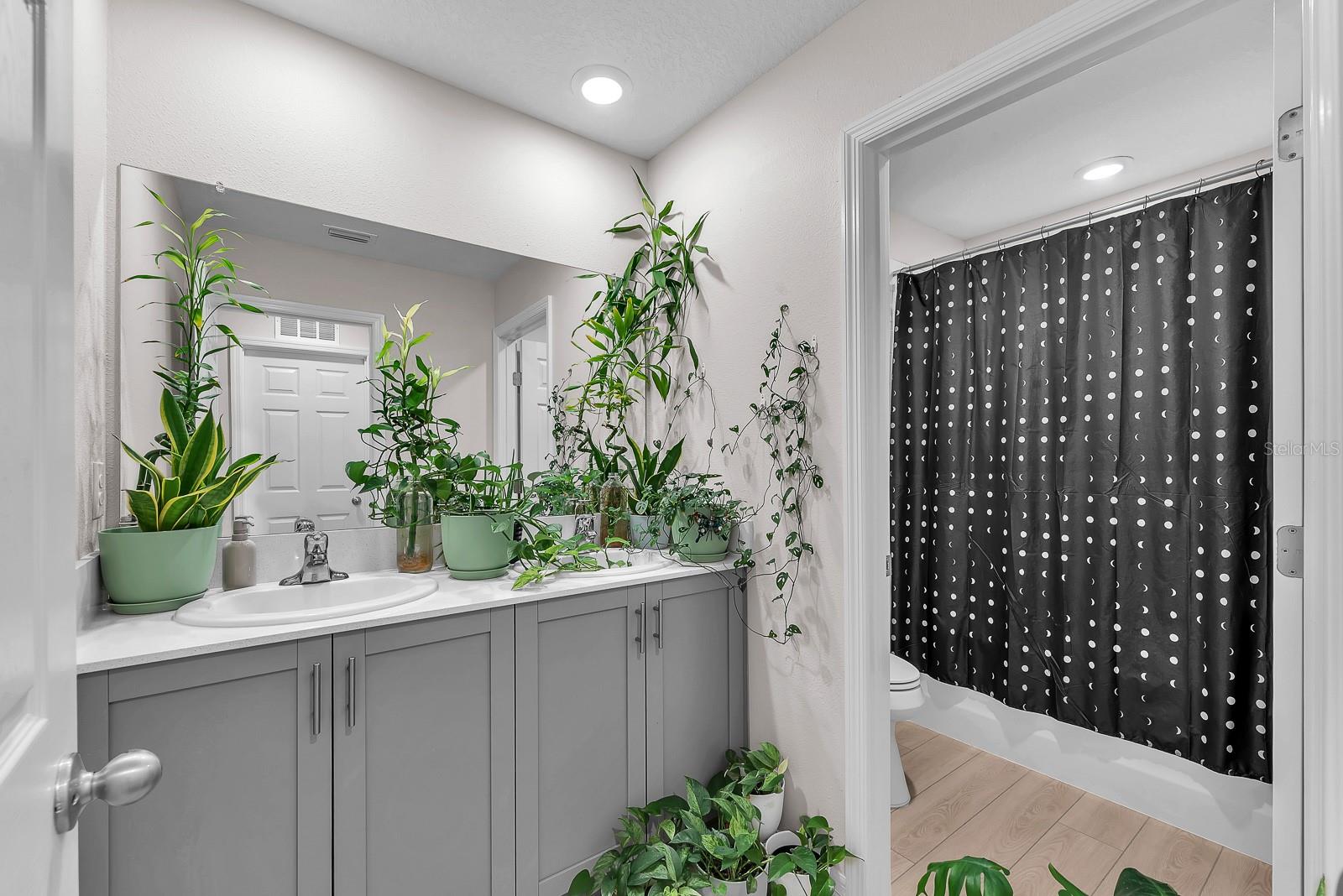 Image 30 of 46 For 12952 Wellspring Drive