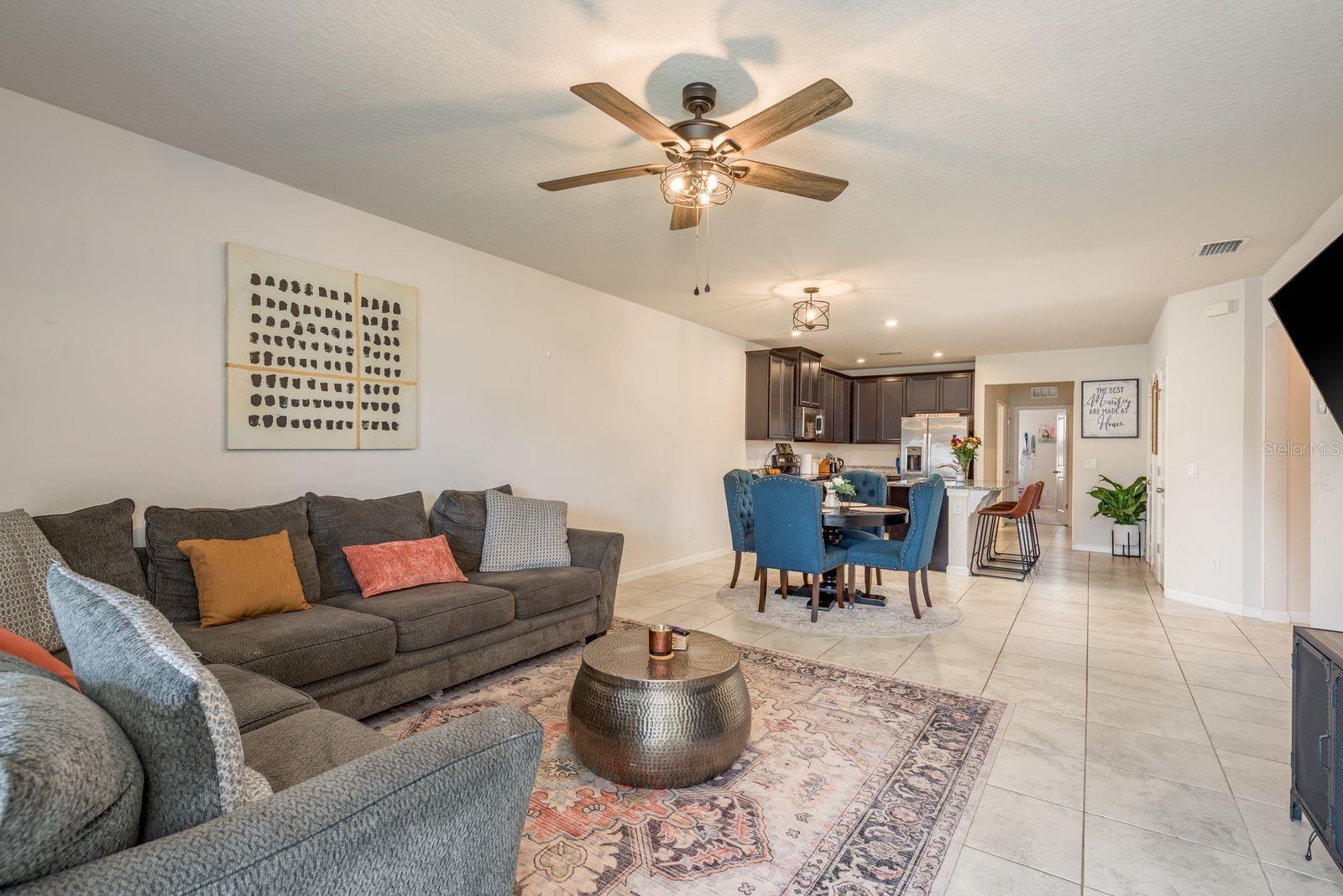 Image 5 of 11 For 17906 Turning Leaf Circle