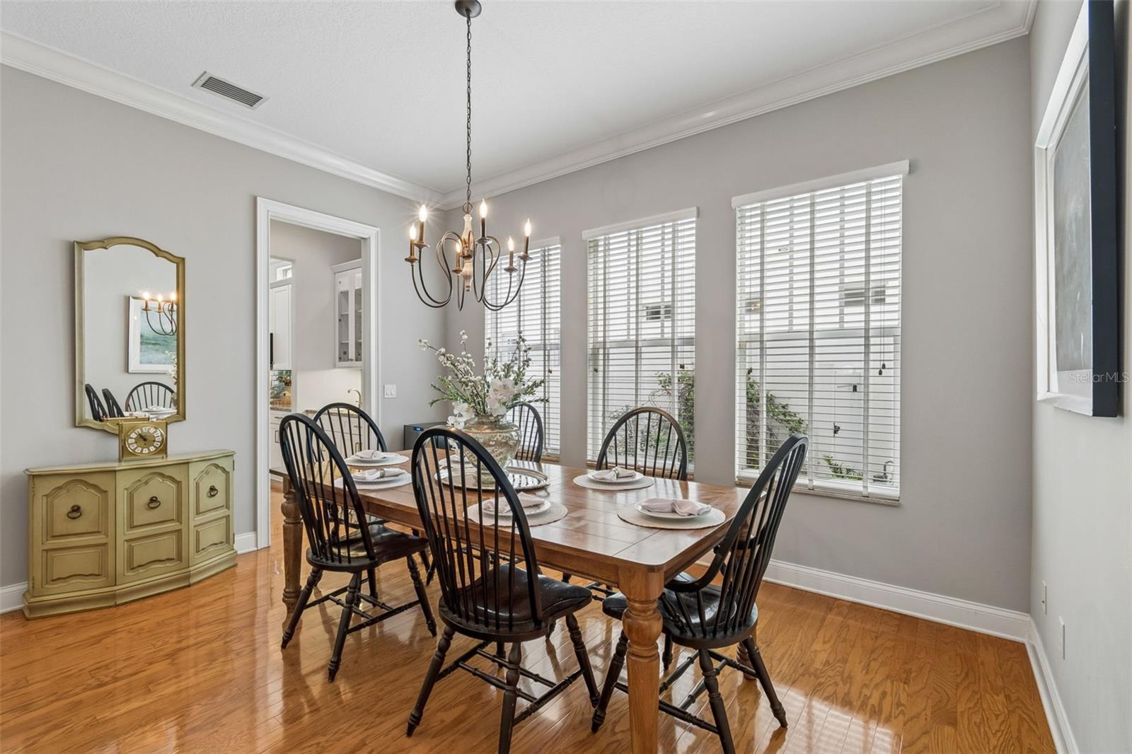 Image 12 of 44 For 3303 Fielder Street