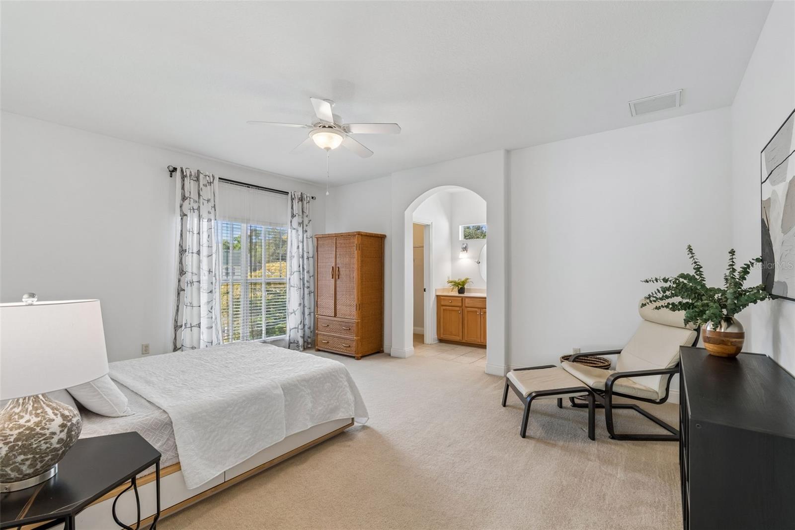 Image 32 of 44 For 3303 Fielder Street