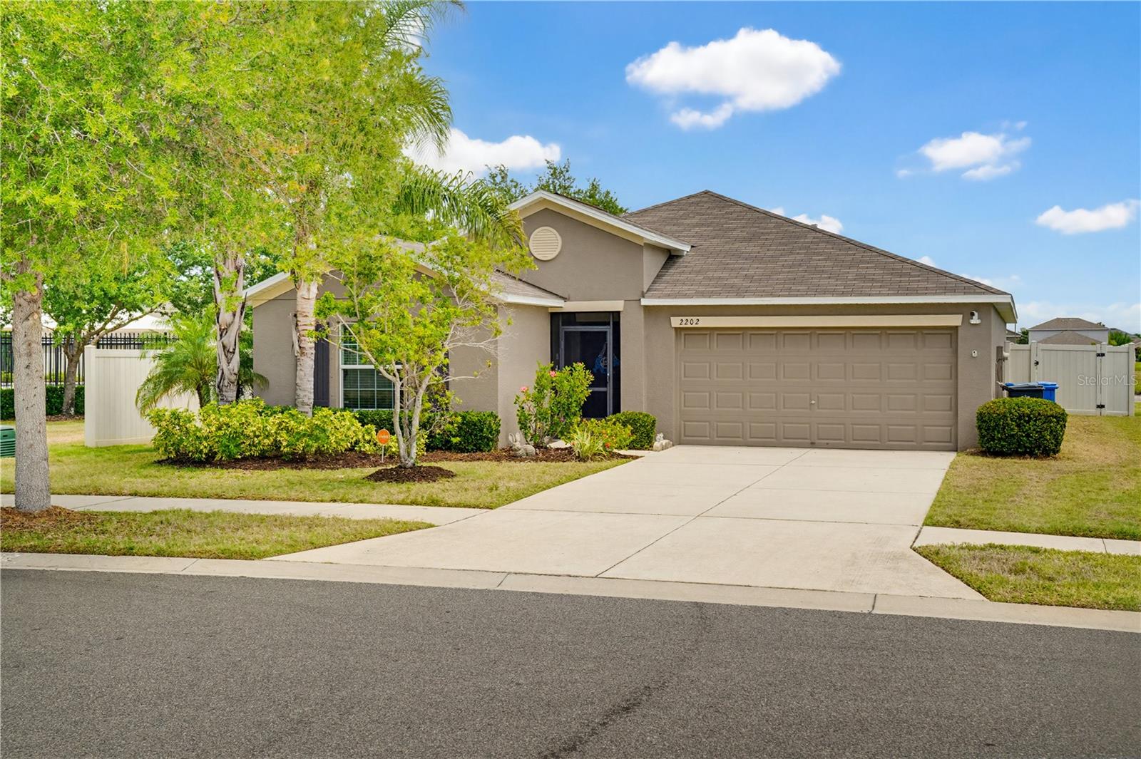 Details for 2202 4th Street Sw, RUSKIN, FL 33570
