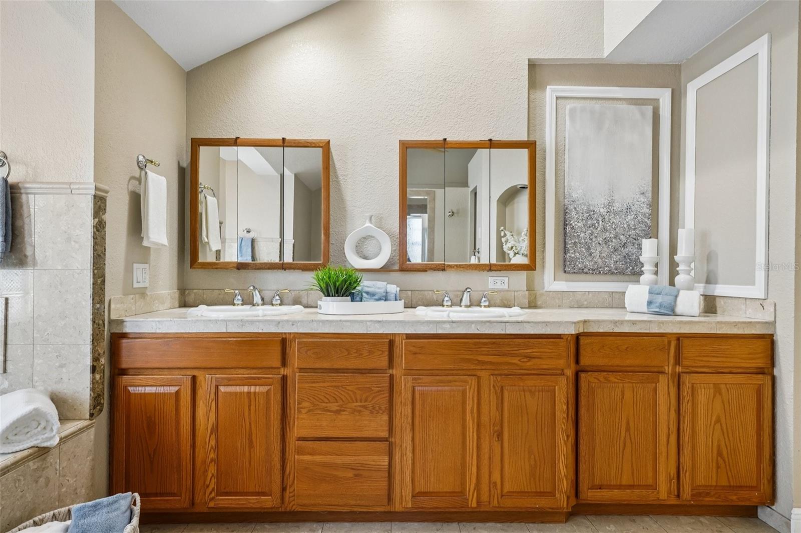 Image 35 of 78 For 8315 Terracewood Circle