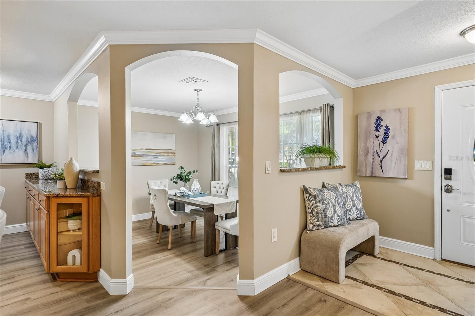 Image 4 of 78 For 8315 Terracewood Circle