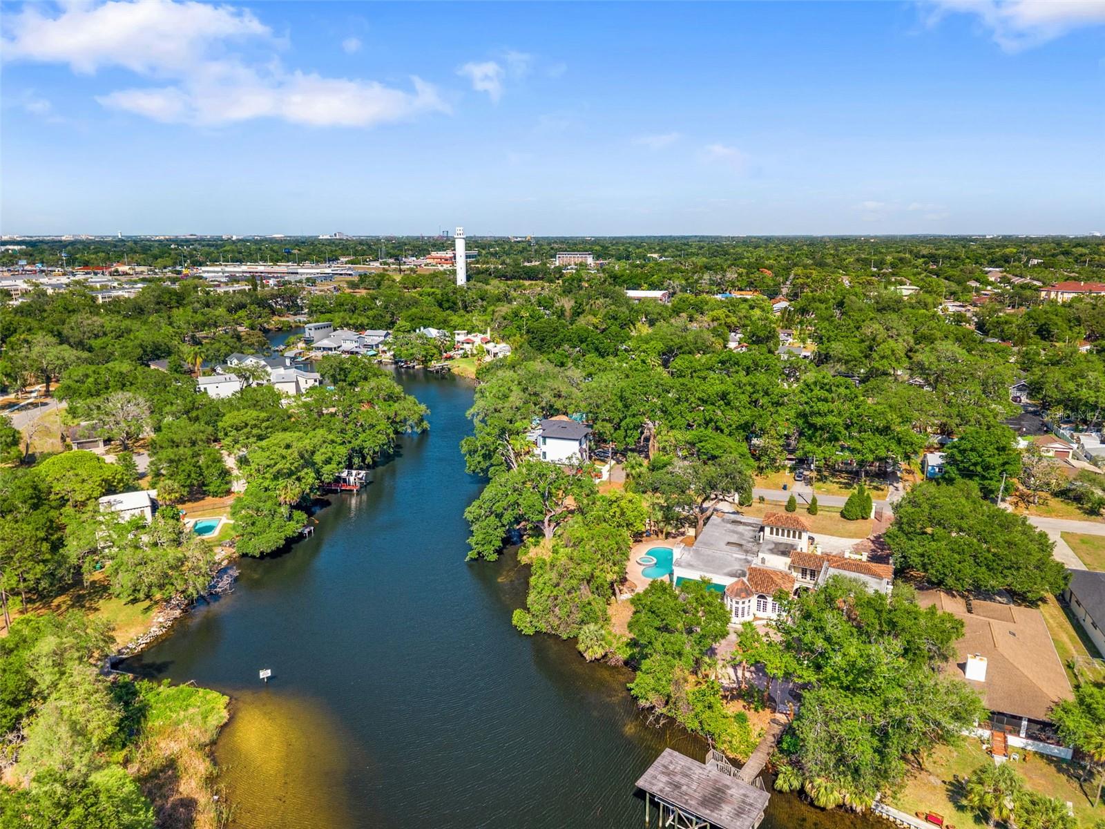 Image 12 of 15 For 323 Hanlon Street