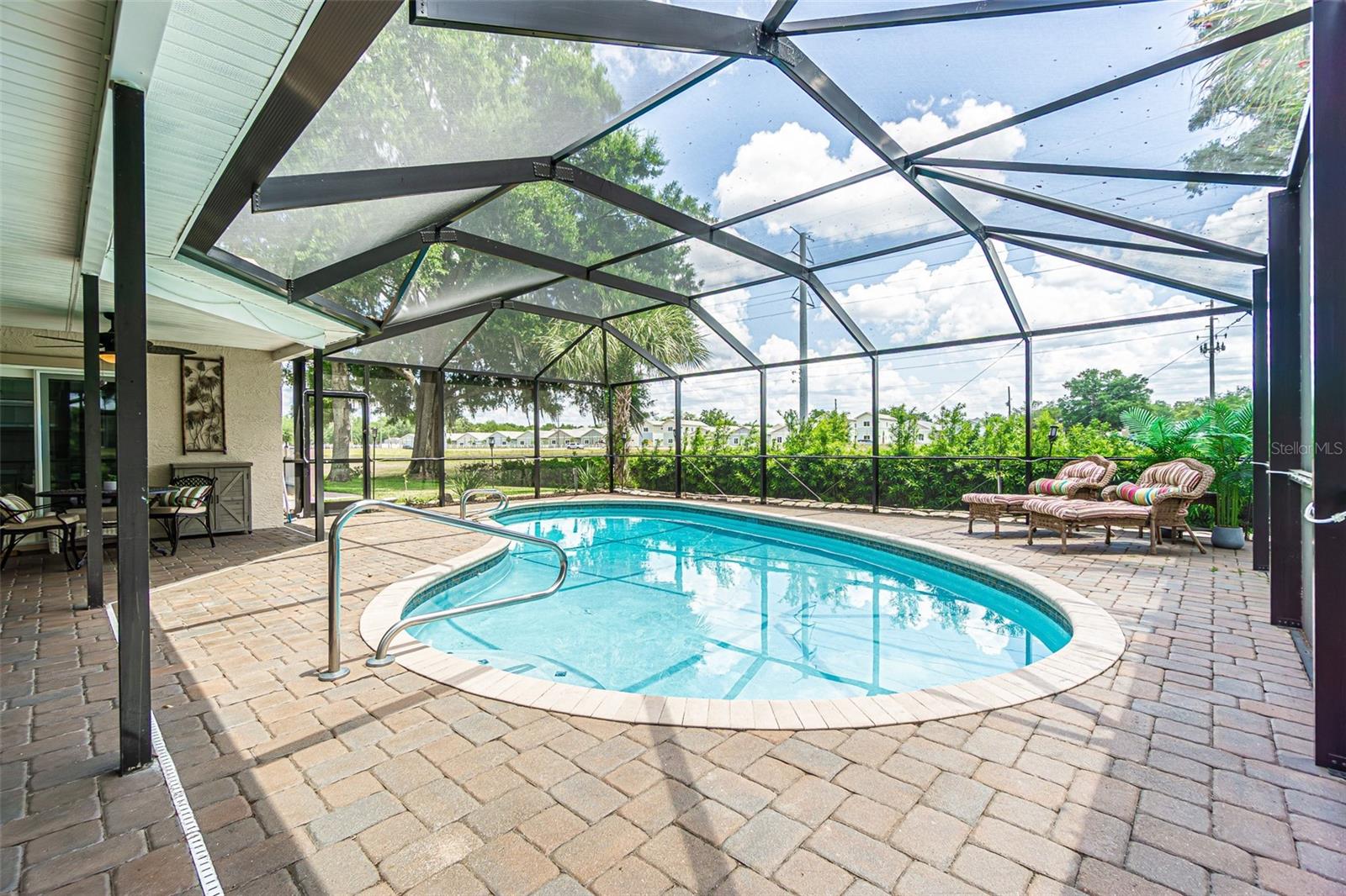 Image 15 of 61 For 6132 Silver Oaks Drive