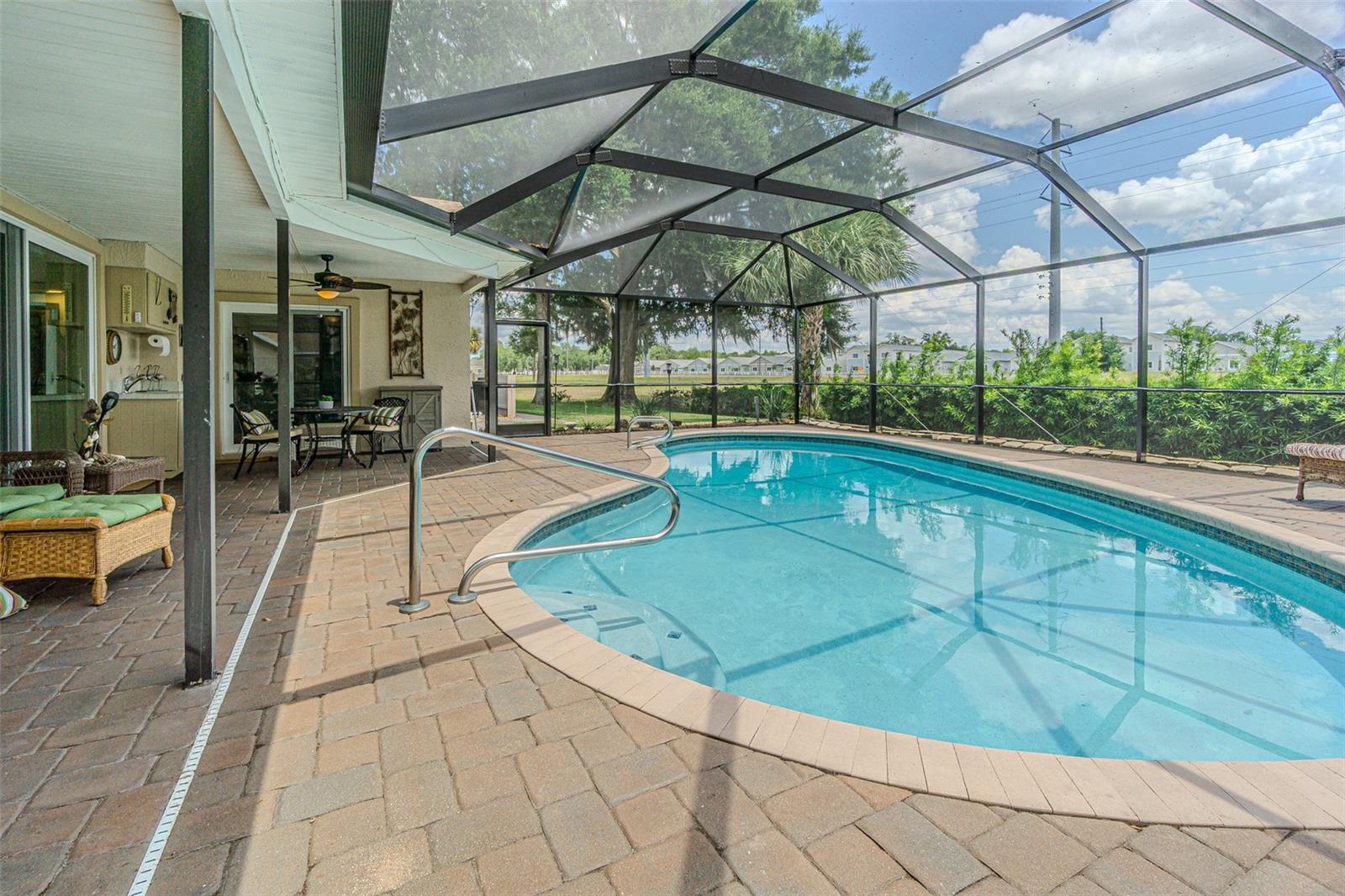 Image 20 of 61 For 6132 Silver Oaks Drive