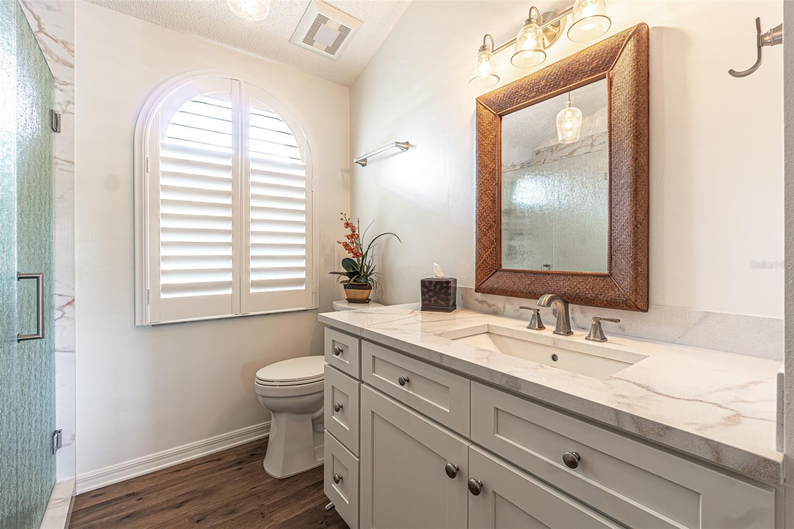 Image 33 of 61 For 6132 Silver Oaks Drive