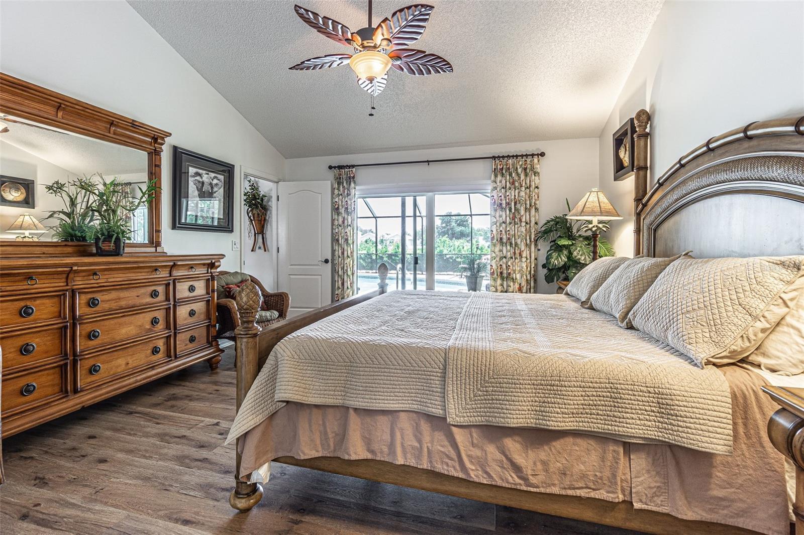 Image 39 of 61 For 6132 Silver Oaks Drive