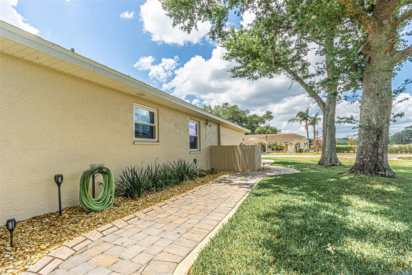 Image 44 of 61 For 6132 Silver Oaks Drive