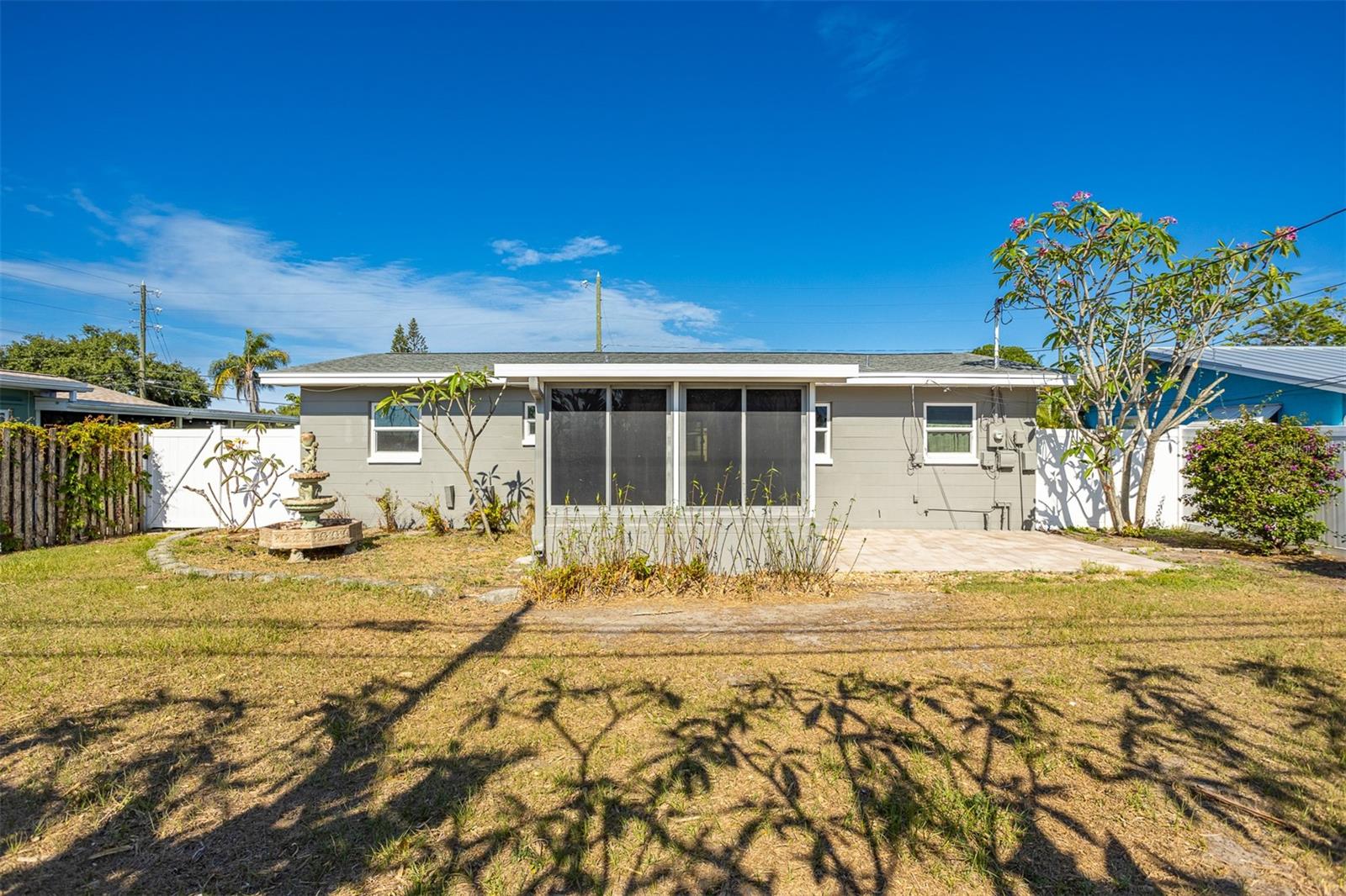 Image 22 of 25 For 9317 Crestview Street