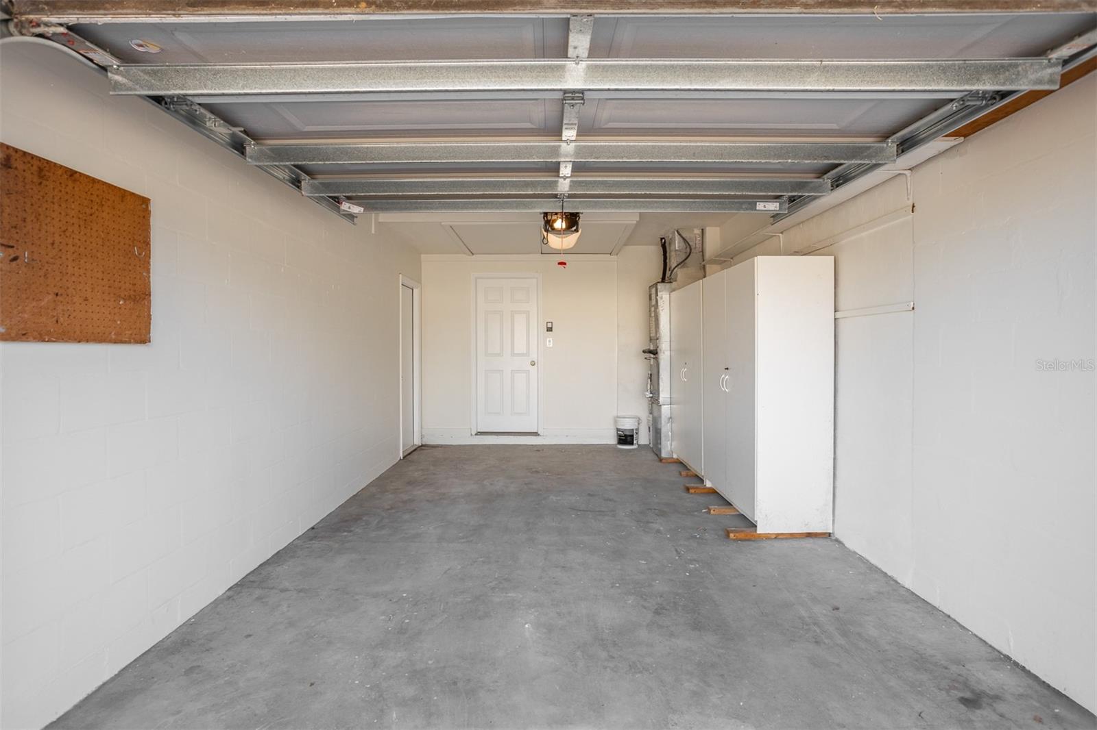 Image 24 of 25 For 9317 Crestview Street