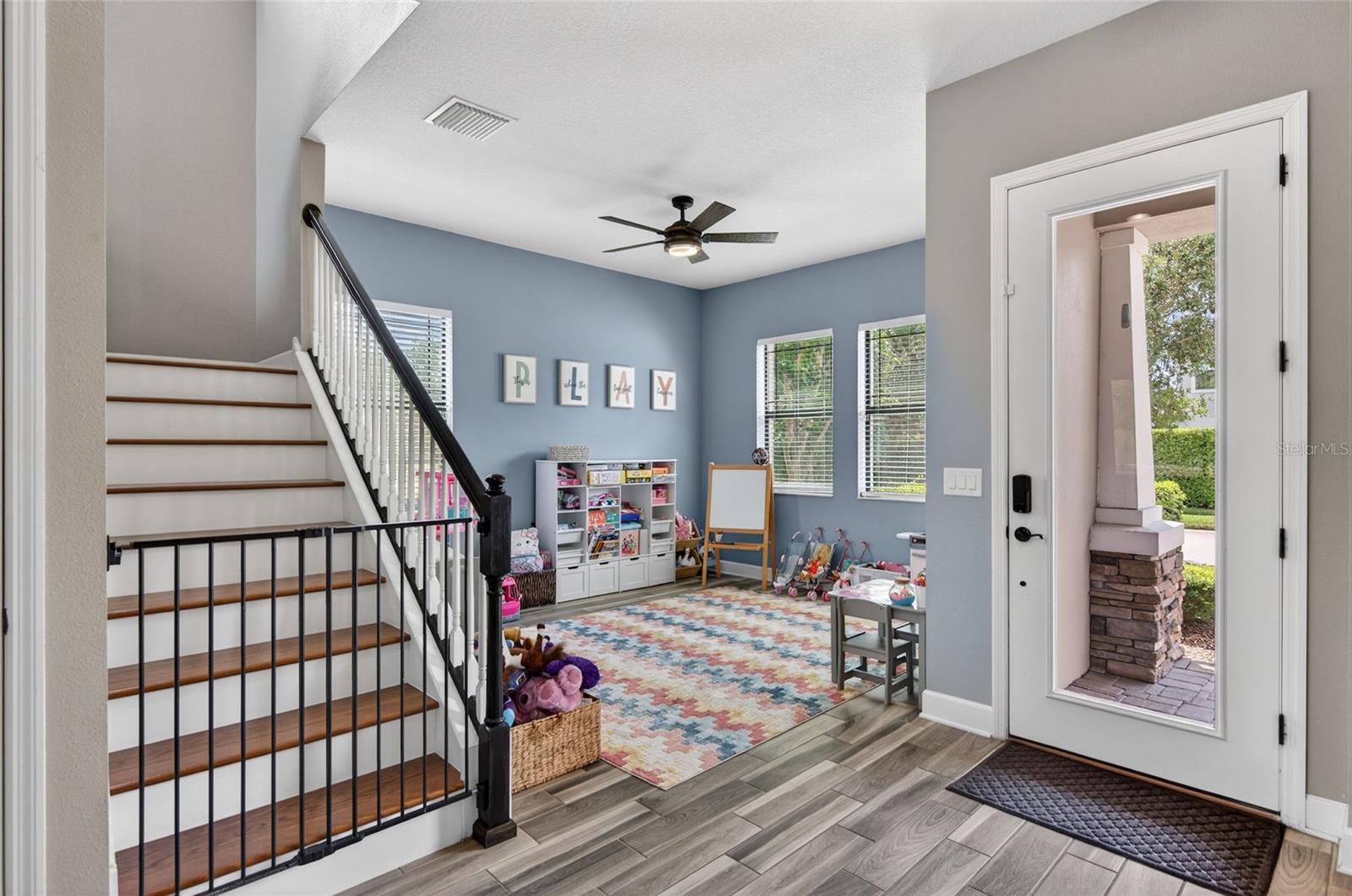 Image 11 of 71 For 2892 Riders Pass