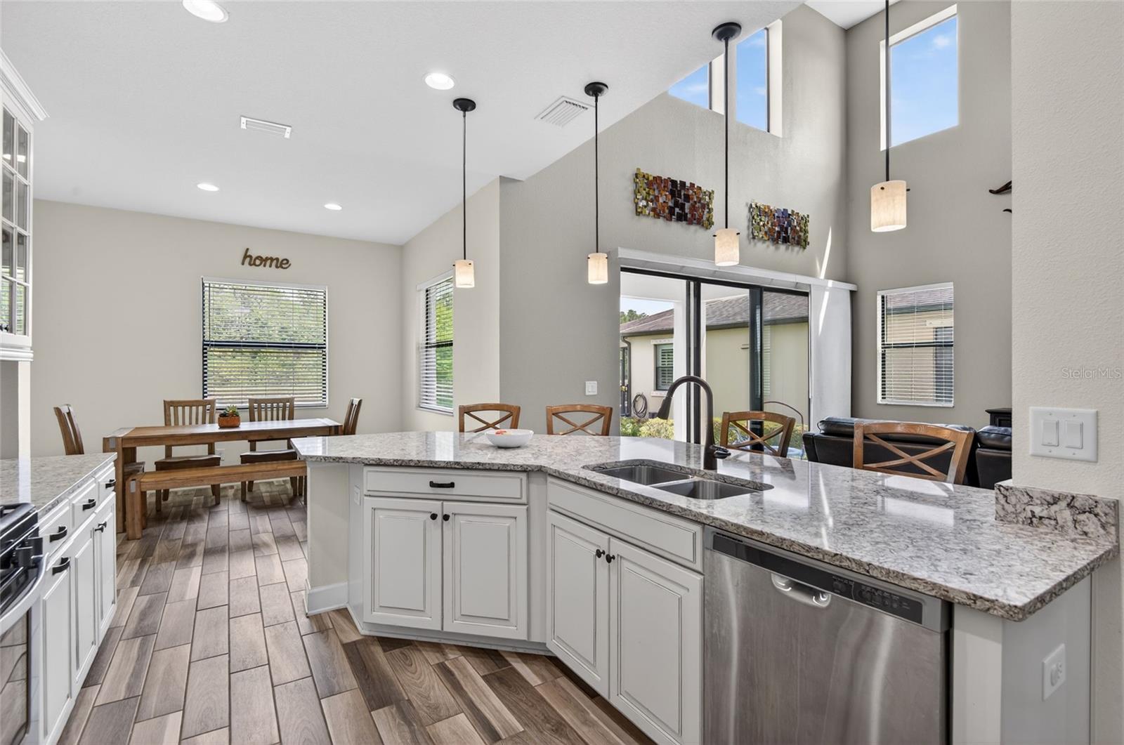 Image 16 of 71 For 2892 Riders Pass