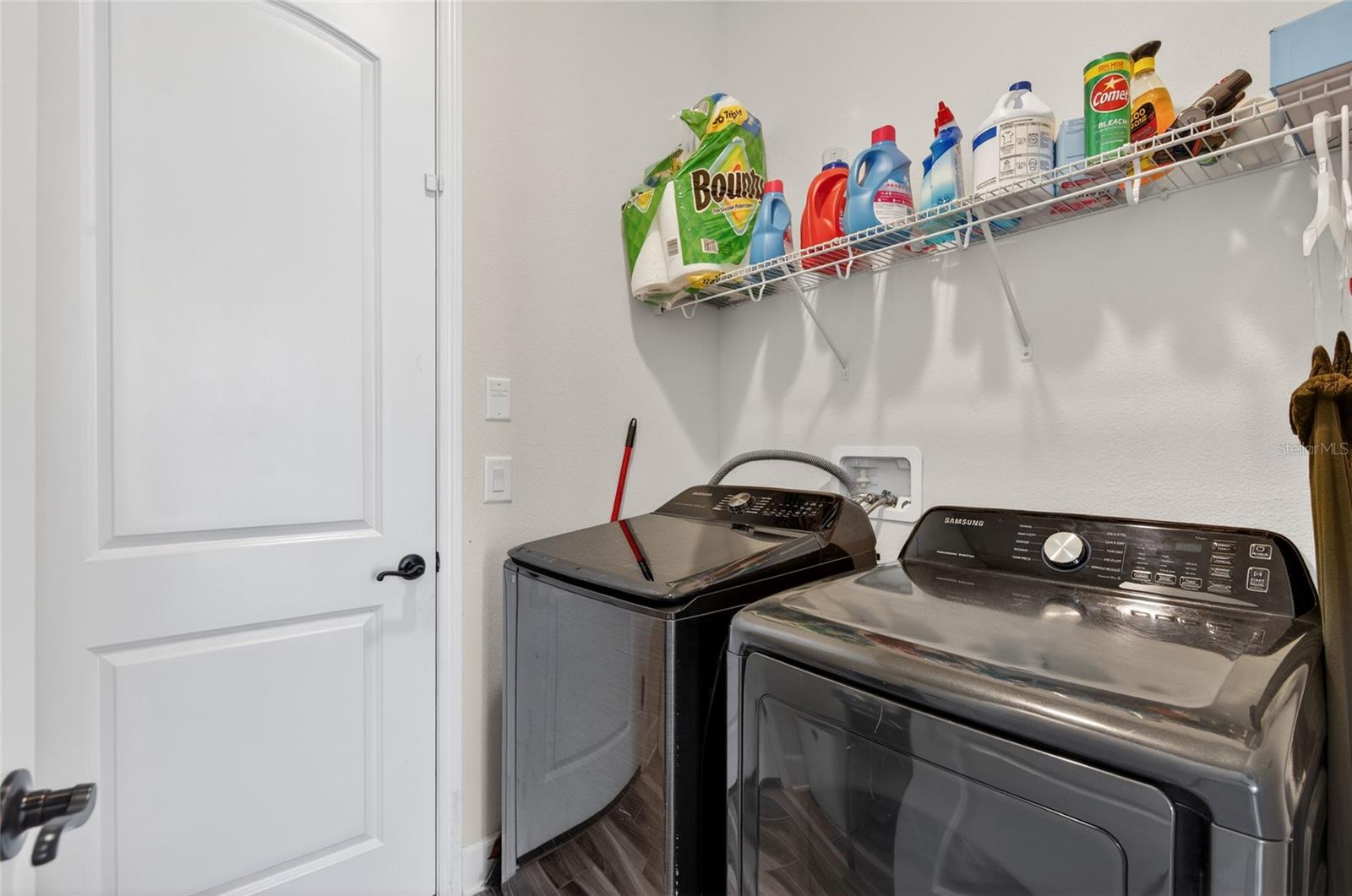 Image 26 of 71 For 2892 Riders Pass