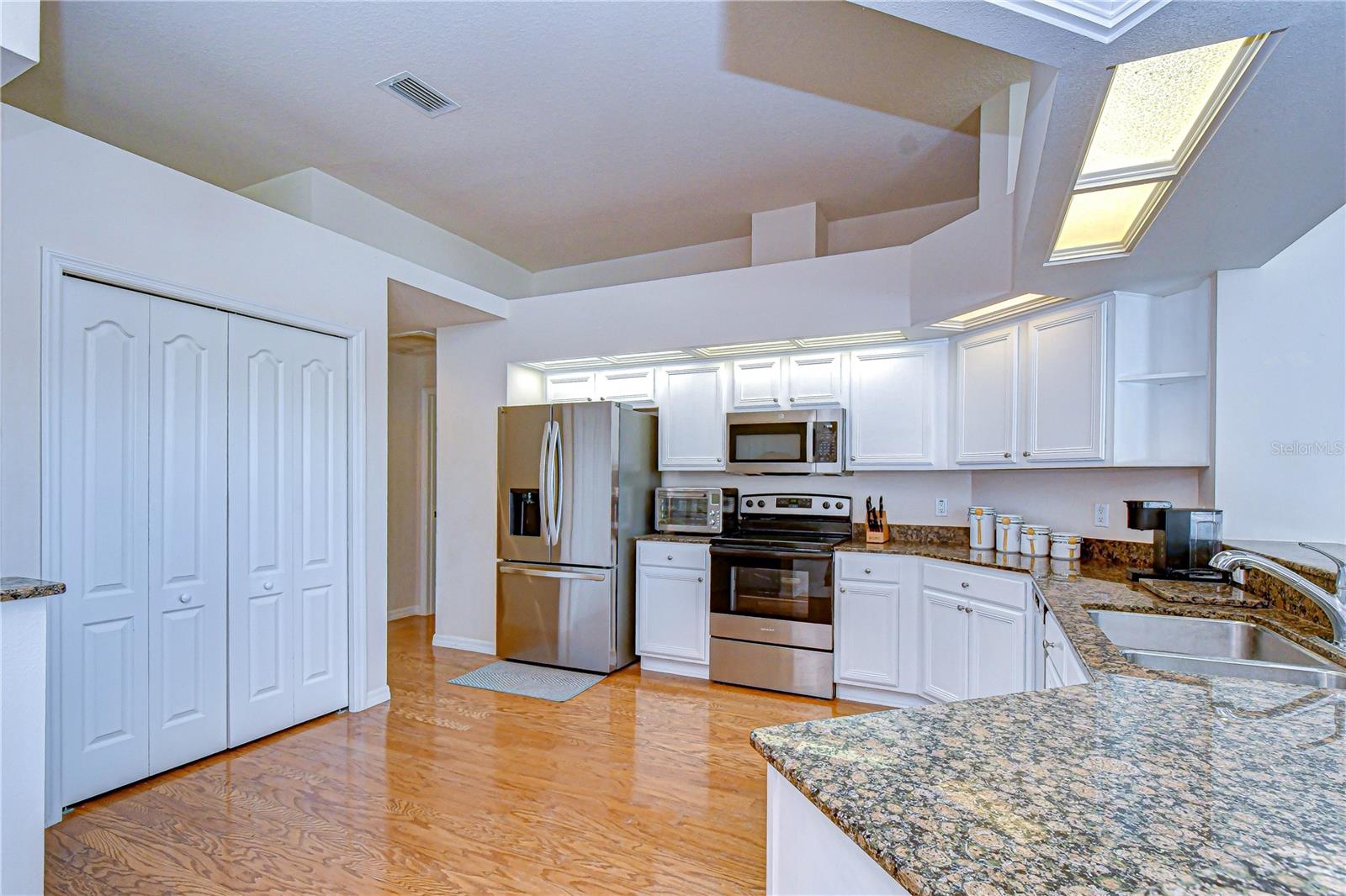 Image 10 of 40 For 2833 Mossy Timber Trail